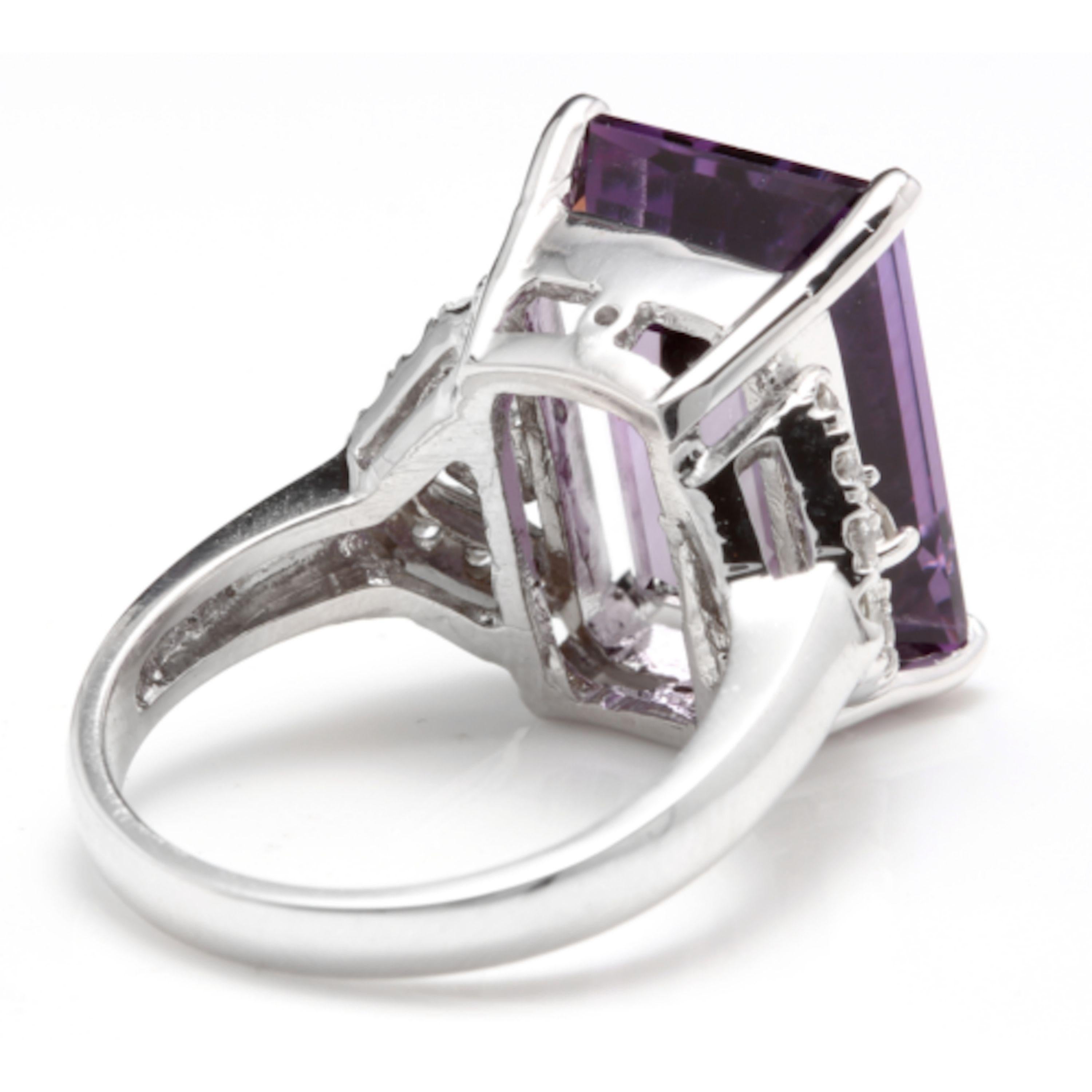 14.70 Carat Natural Amethyst and Diamond 14 Karat Solid White Gold Ring In New Condition For Sale In Los Angeles, CA