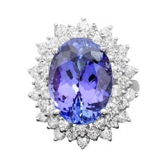 14.70 Carats Natural Tanzanite and Diamond 14k Solid White Gold Ring