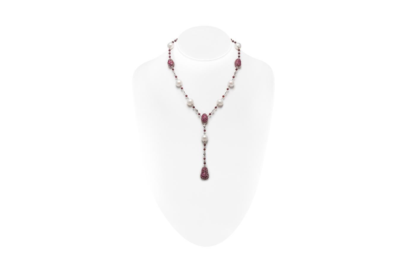 Round Cut 14.71 Carat Ruby and Pearl Drop Necklace with Diamonds For Sale