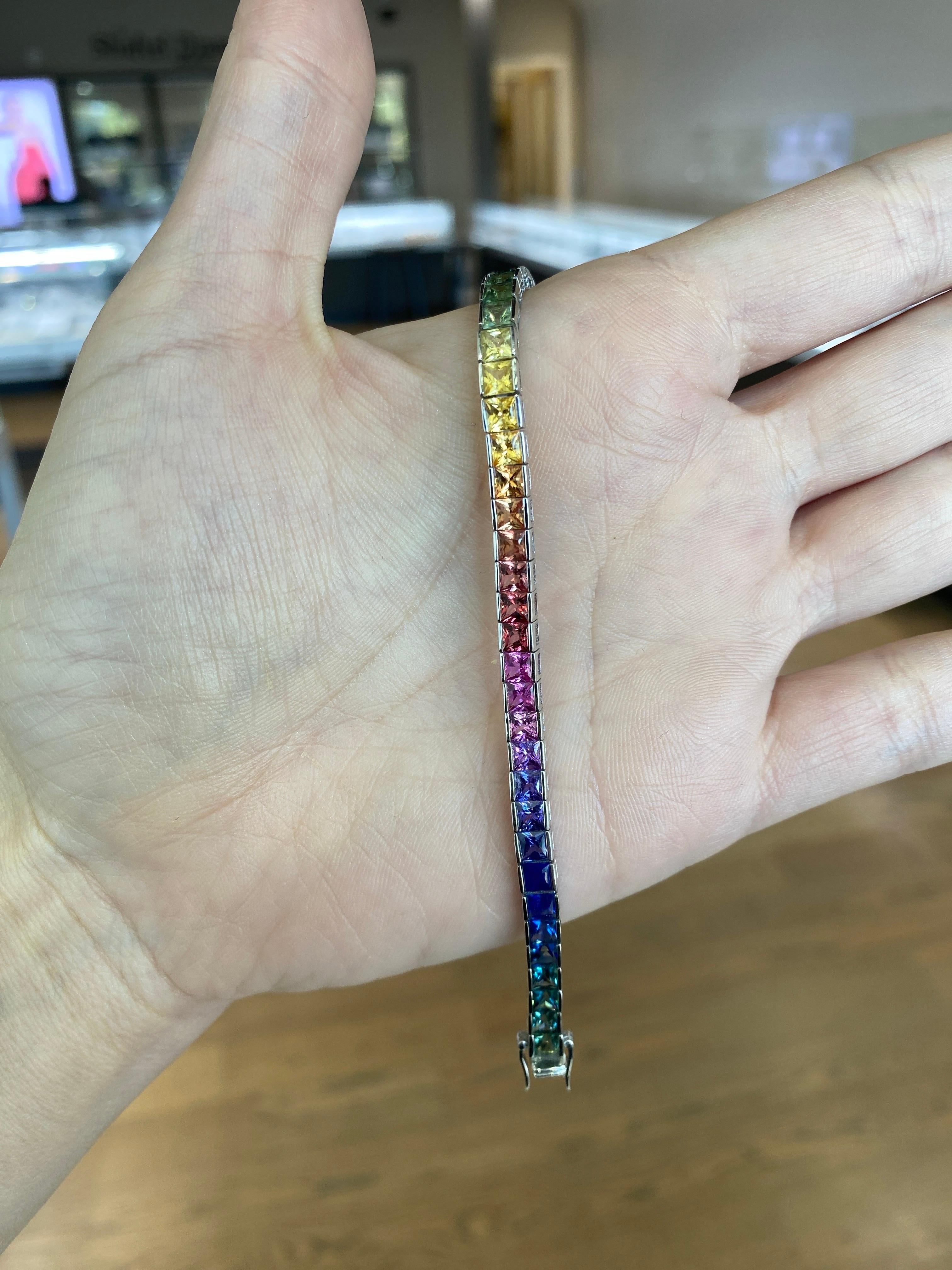 14.73 Carat Total Weight Natural Princess Cut Sapphire Tennis Bracelet For Sale 12