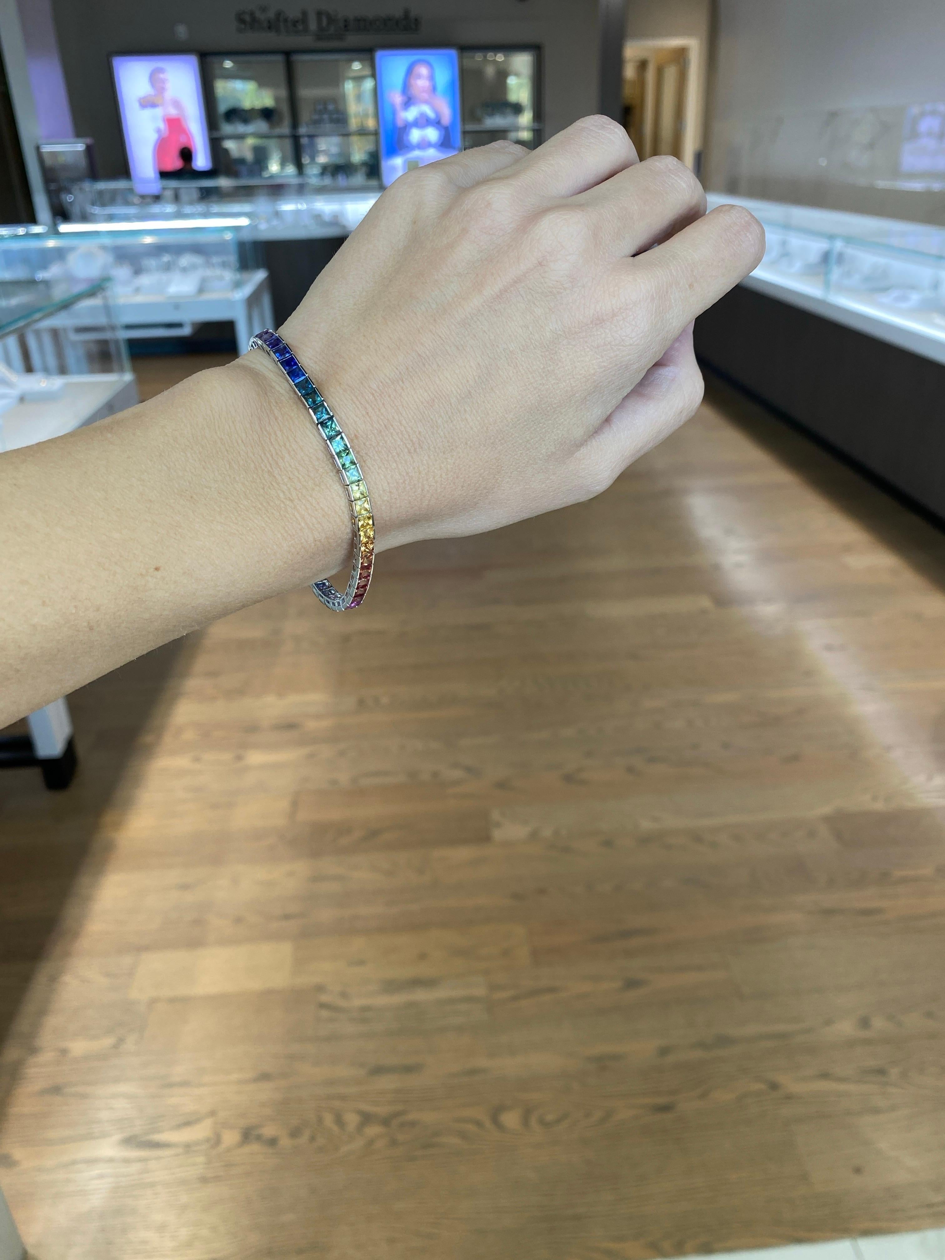14.73 Carat Total Weight Natural Princess Cut Sapphire Tennis Bracelet In New Condition For Sale In Houston, TX