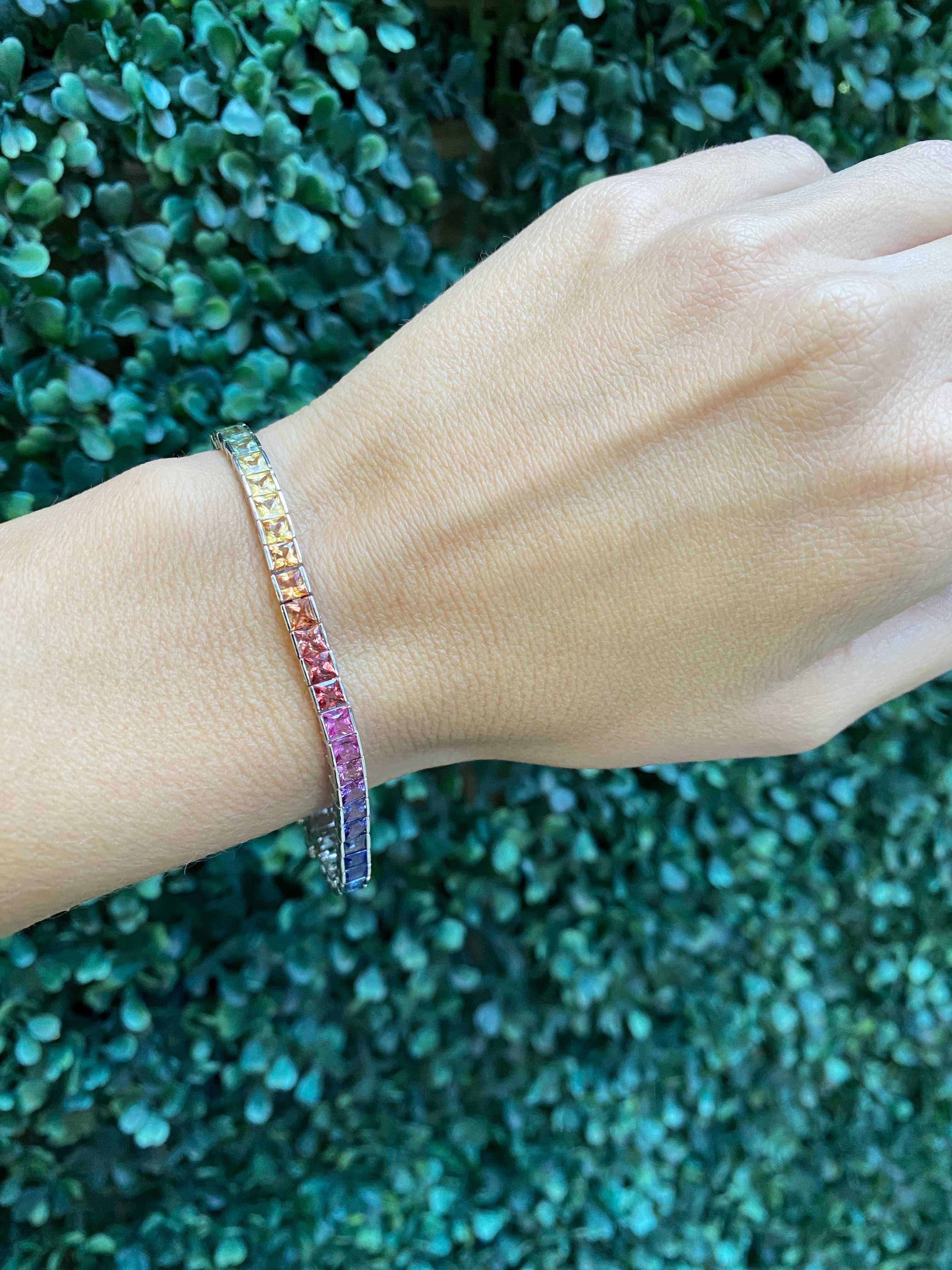 14.73 Carat Total Weight Natural Princess Cut Sapphire Tennis Bracelet For Sale 4