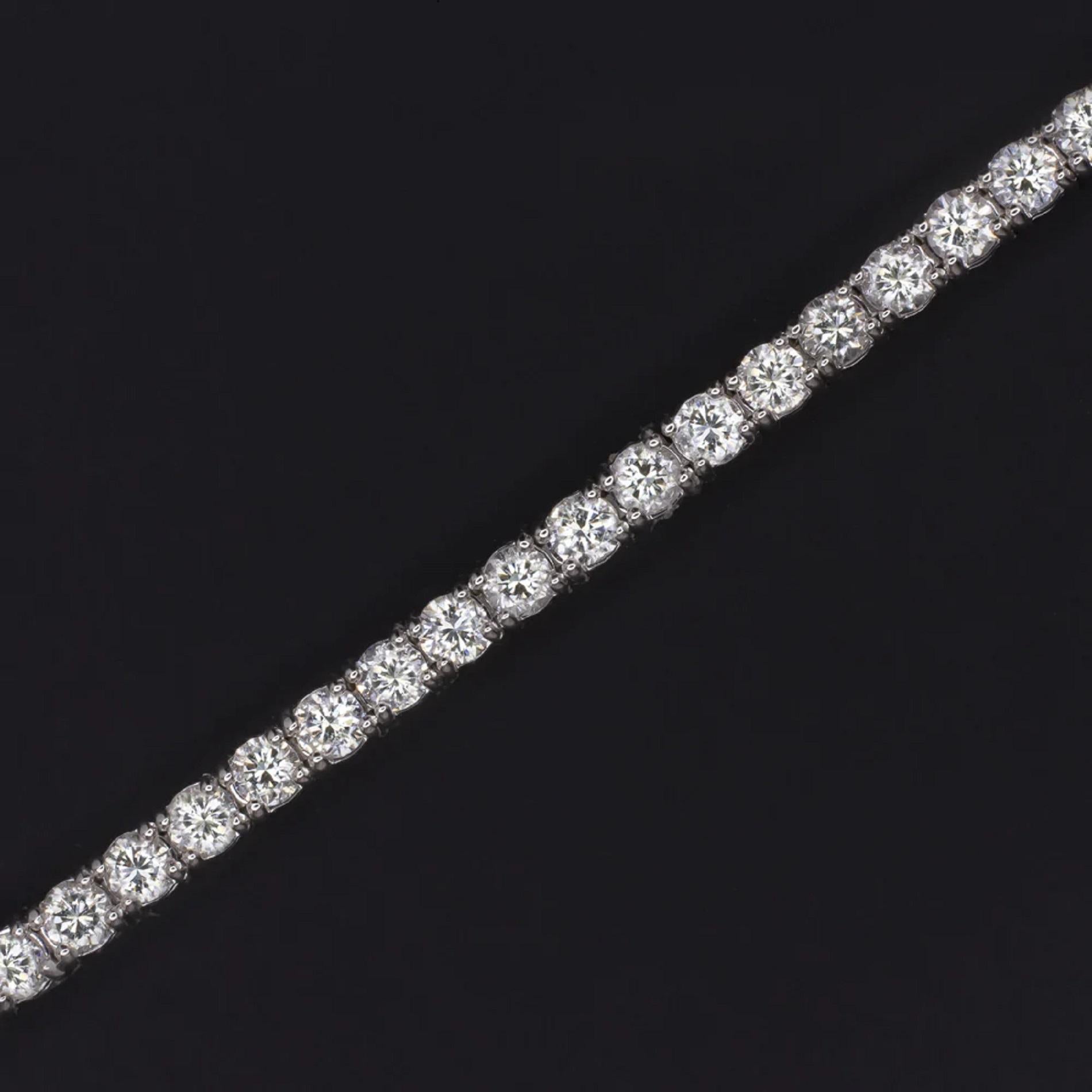 Pulsera de tenis con diamantes redondos brillantes de 14,74 quilates en oro blanco de 18 quilates en Nuevo estado para la venta en Chicago, IL