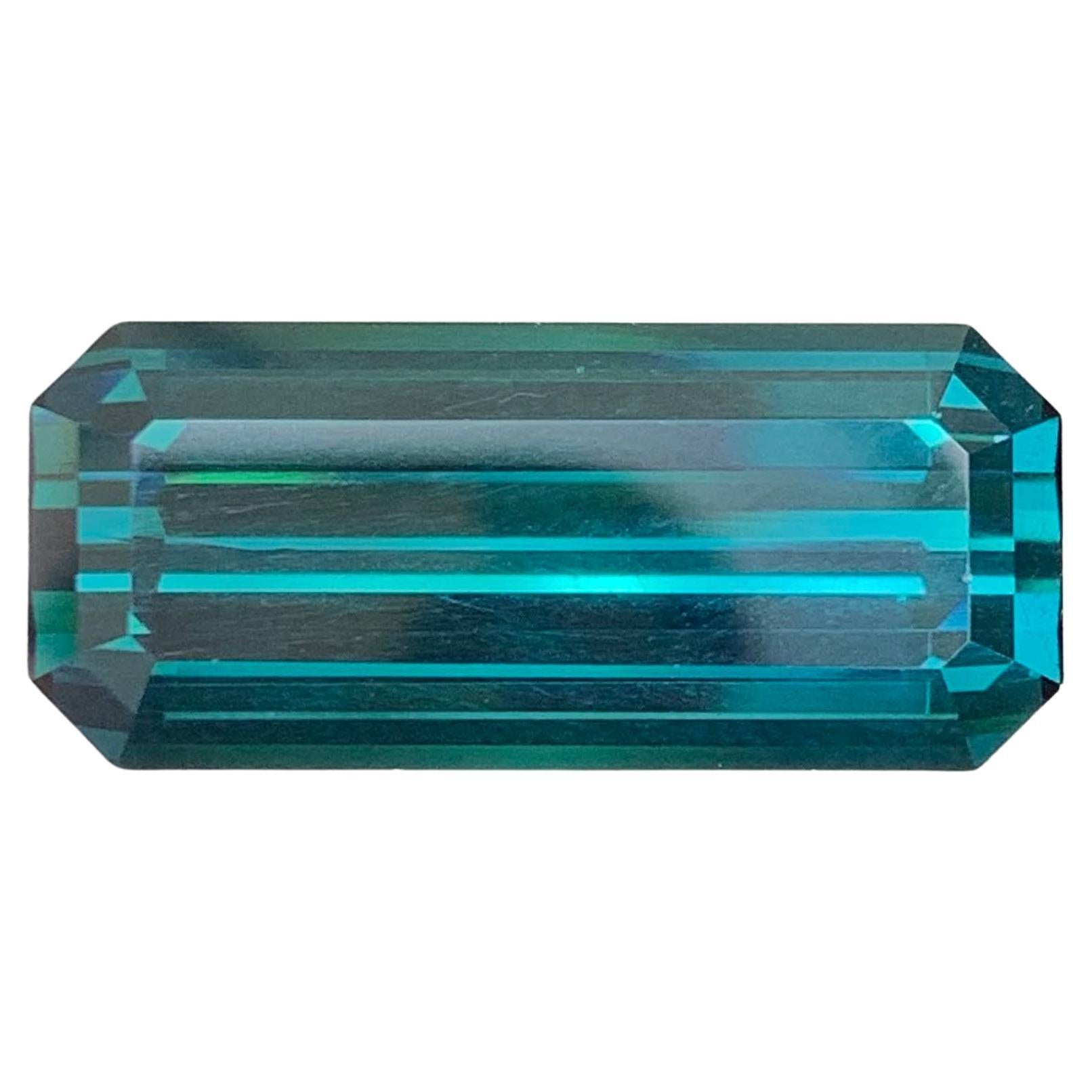 14.75 Carat Natural Loose Blue Color Tourmaline Emerald Cut Afghan Gemstone (pierre précieuse afghane)