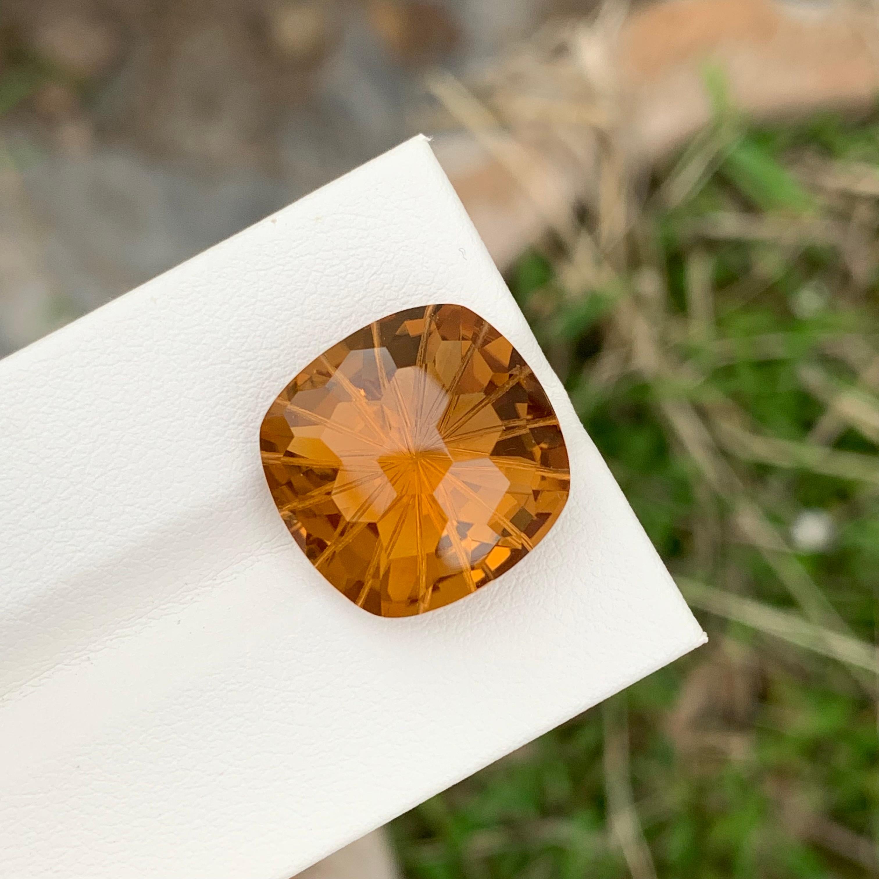 14.75 Carat Natural Loose Citrine Cushion Gem For Necklace Jewellery  For Sale 5
