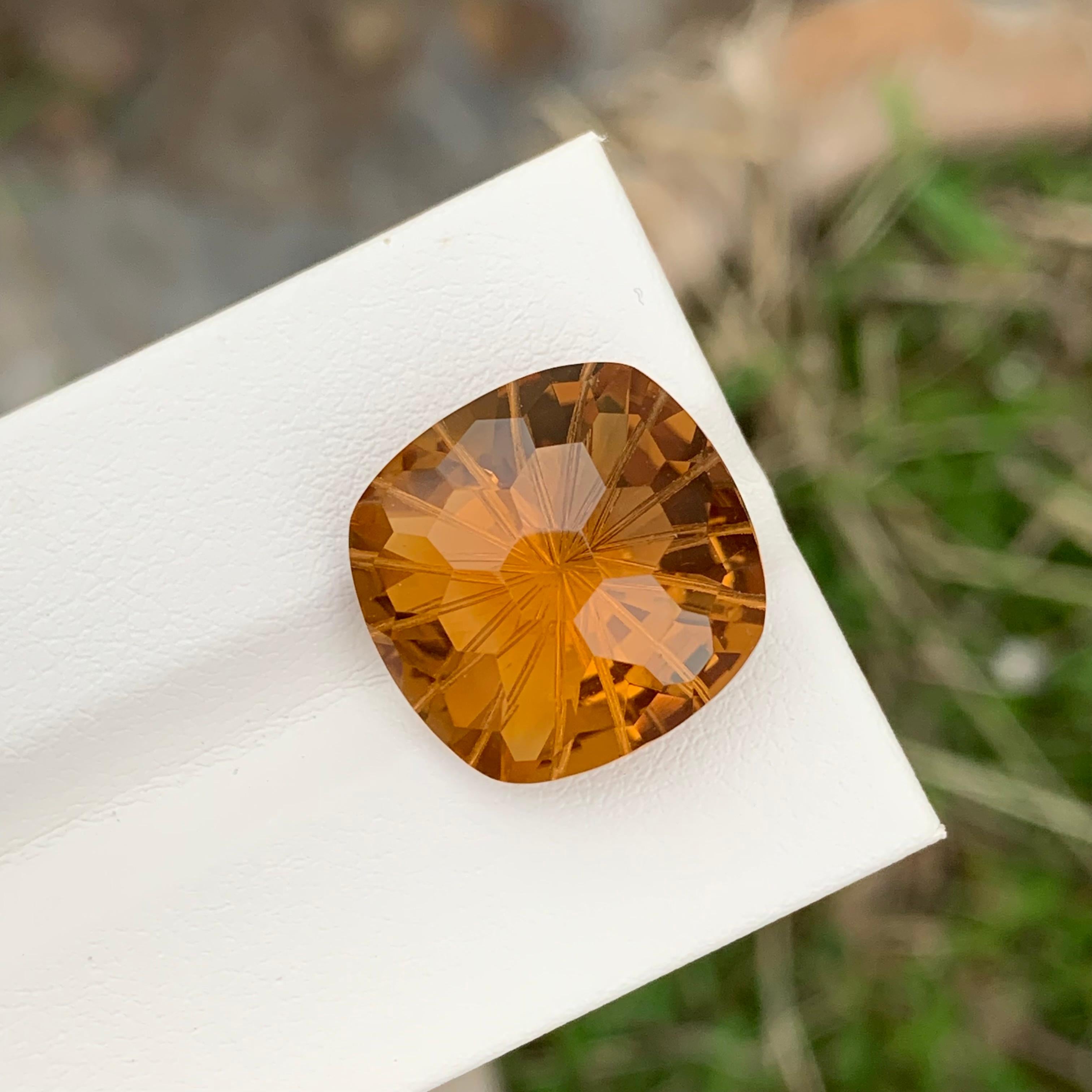 14.75 Carat Natural Loose Citrine Cushion Gem For Necklace Jewellery  In New Condition For Sale In Peshawar, PK