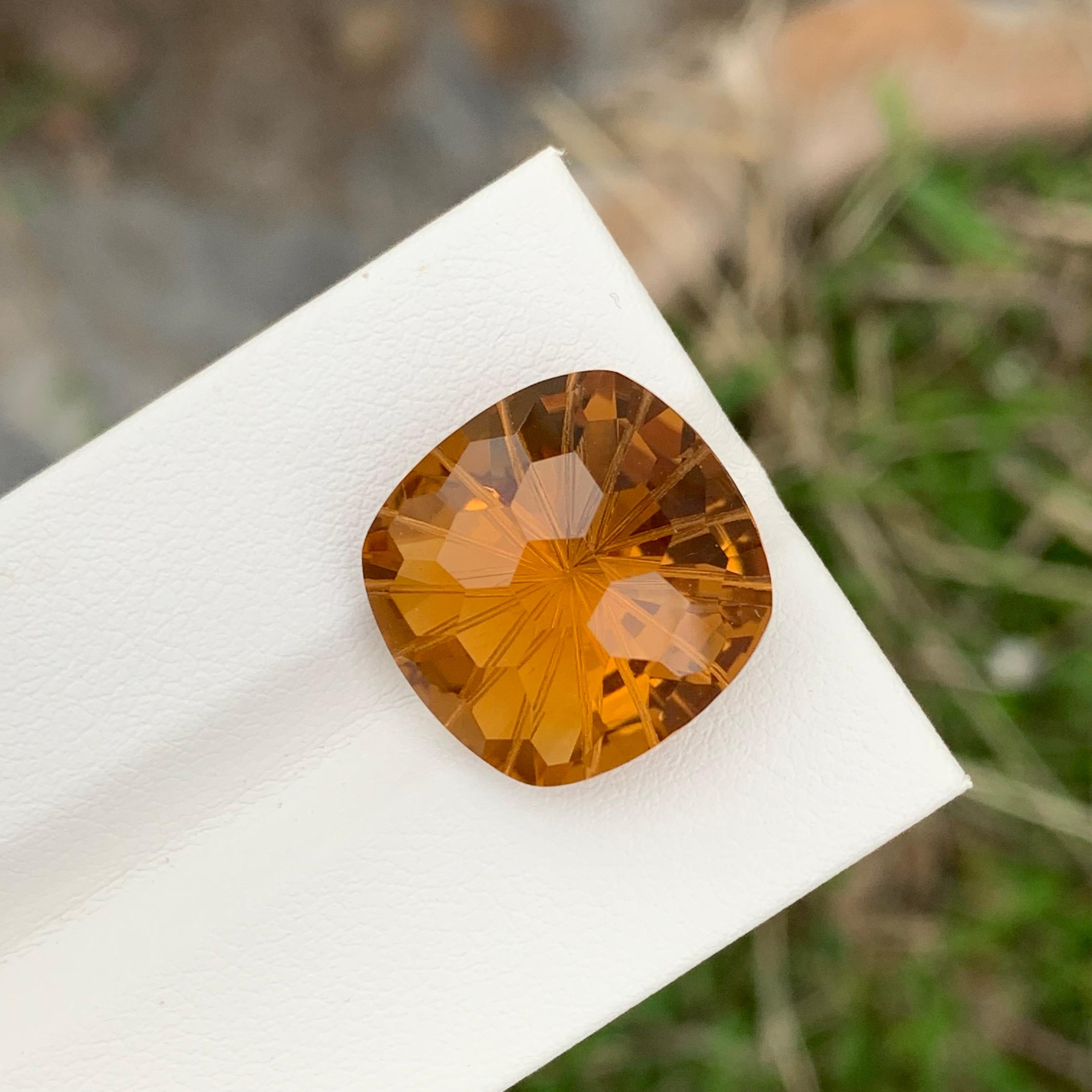 Women's or Men's 14.75 Carat Natural Loose Citrine Cushion Gem For Necklace Jewellery  For Sale