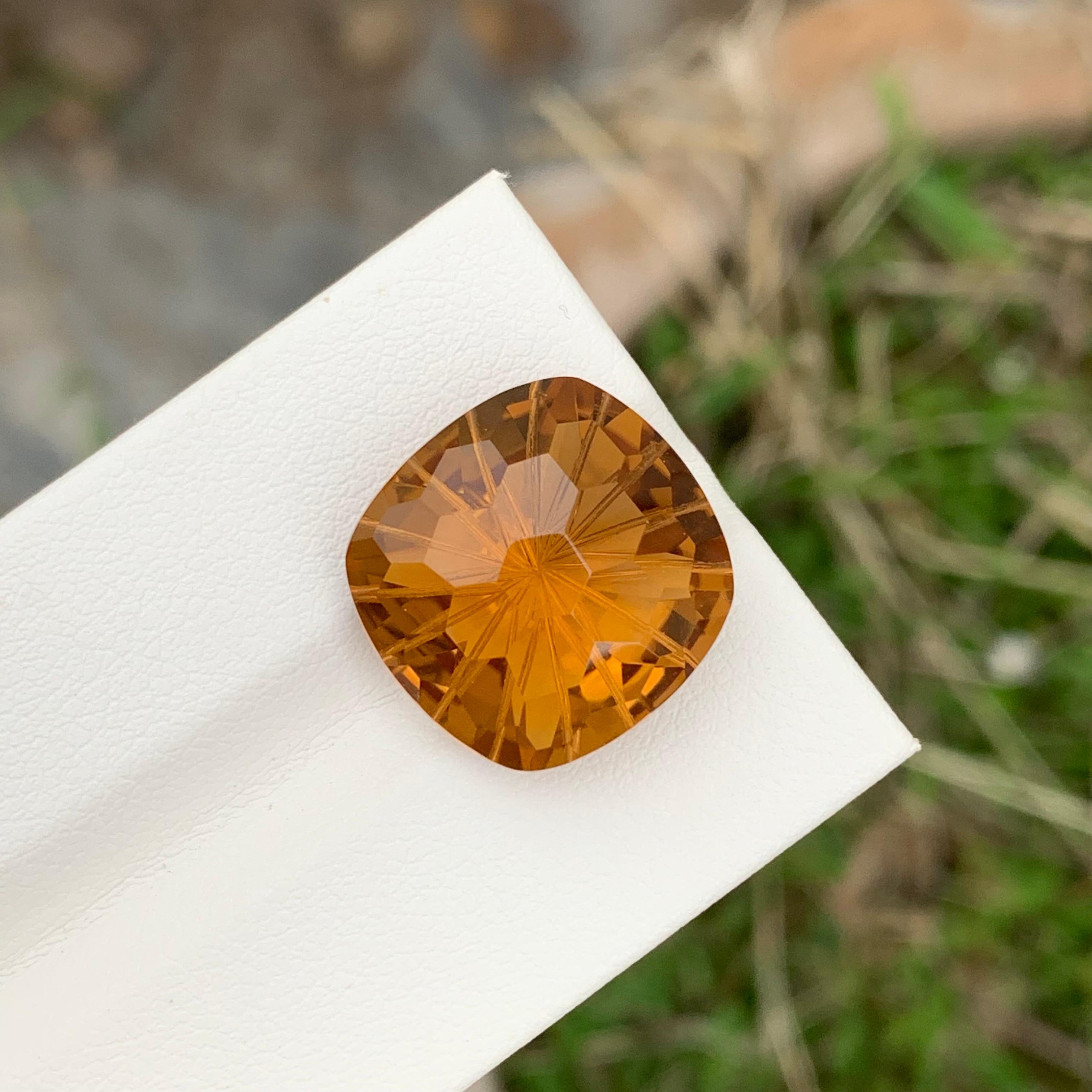 14.75 Carat Natural Loose Citrine Cushion Gem For Necklace Jewellery  For Sale 3