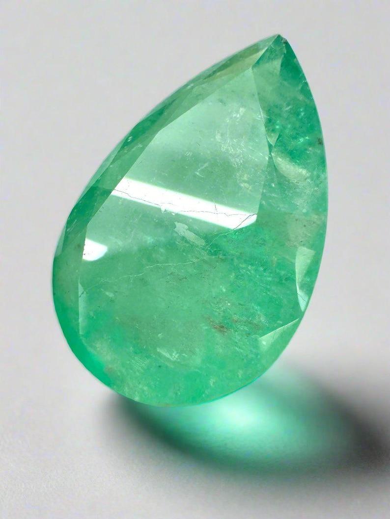Taglio a goccia 14,77ct 21x14 Greene & Greene naturale smeraldo colombiano - pietra di nascita di maggio con taglio a pera in vendita