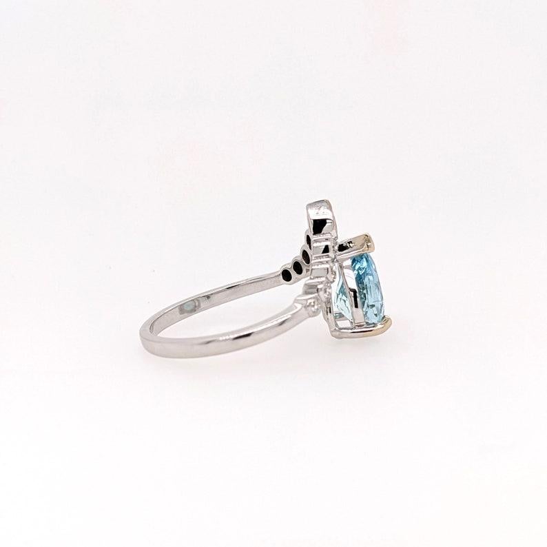 Victorian 1.47ct Aquamarine Ring w Diamond Accents in 14k White Gold Trillion Cut 9x8mm For Sale