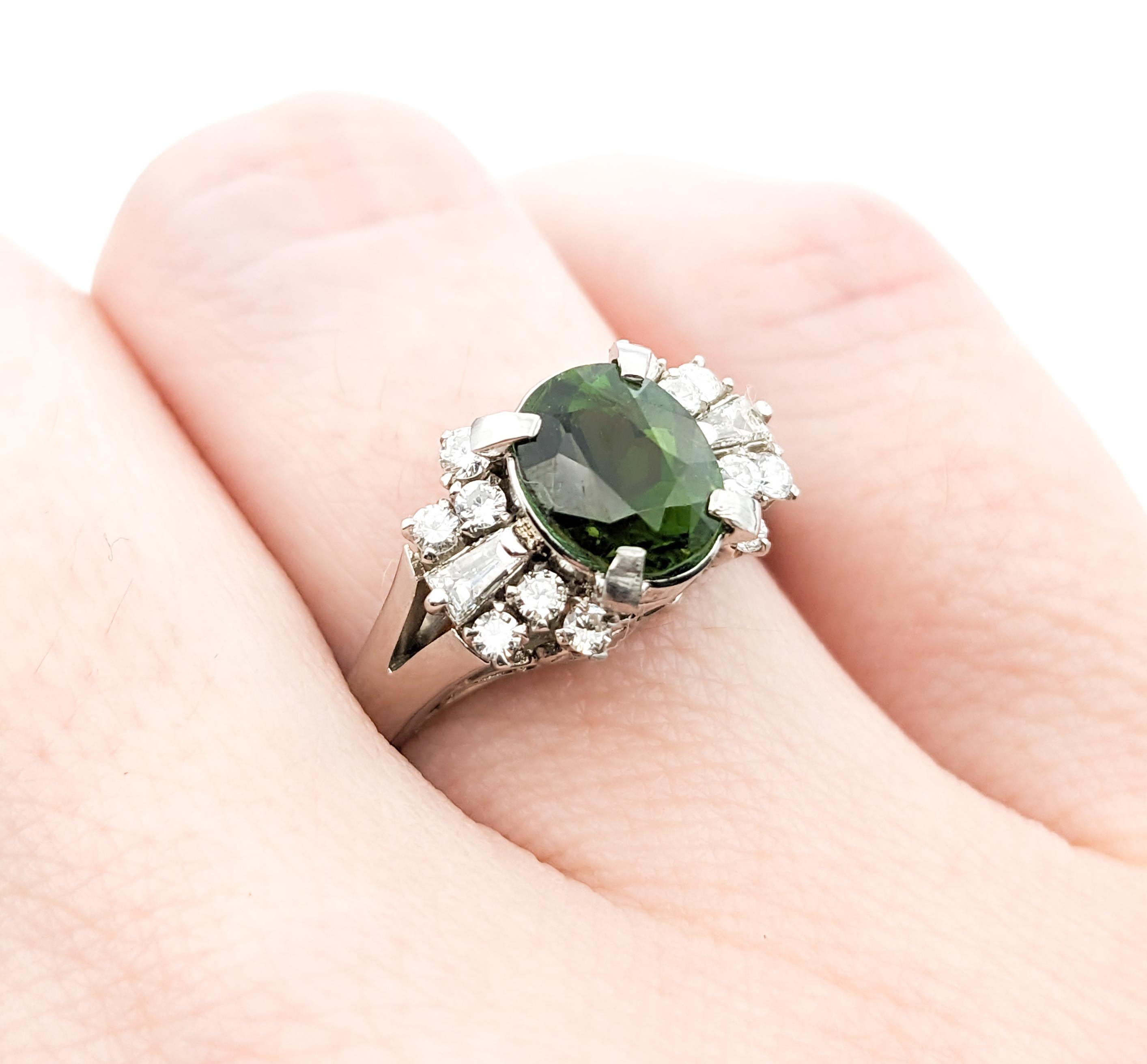 1.47ct Green Tourmaline & Diamond Ring In Platinum In Excellent Condition For Sale In Bloomington, MN