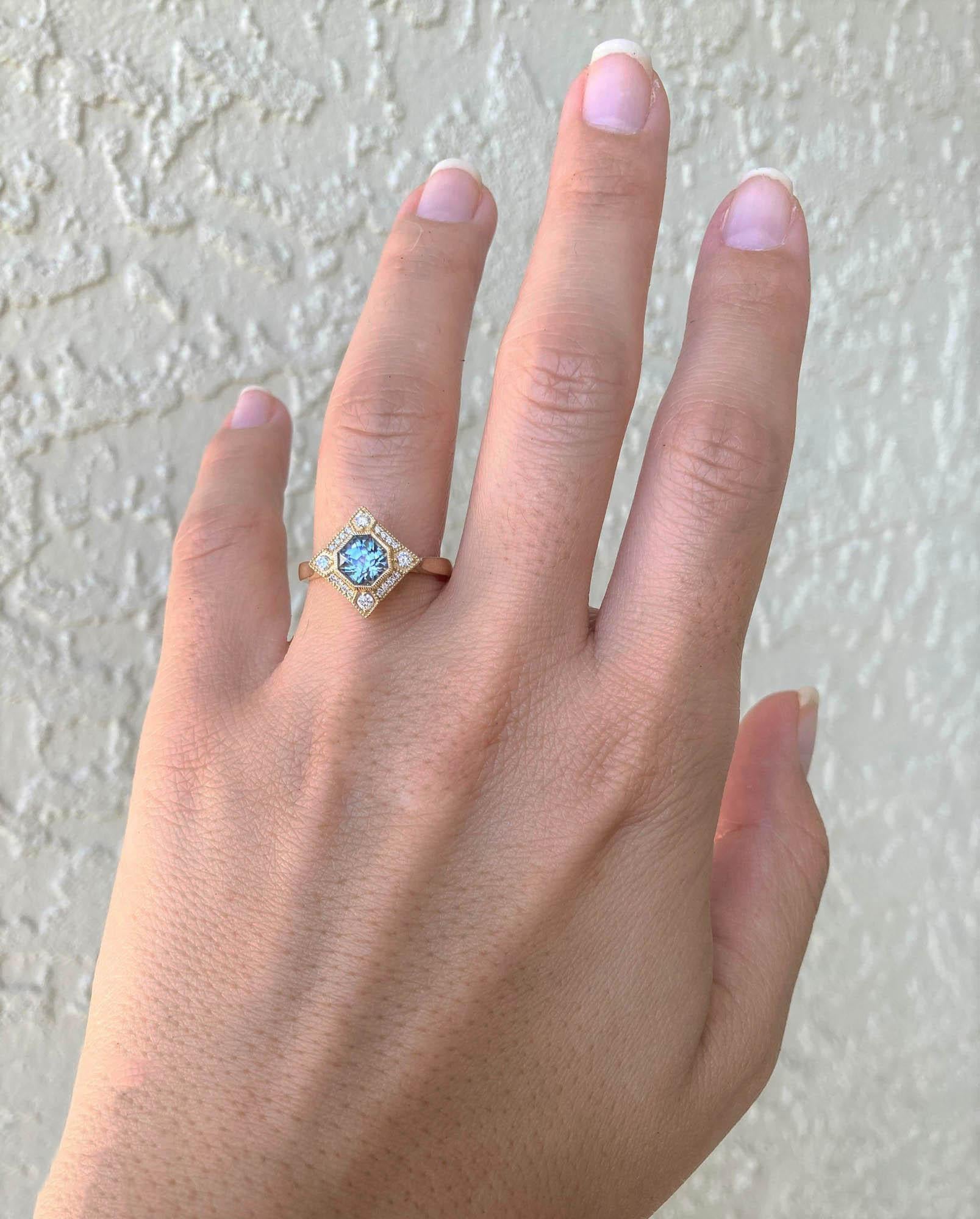 1.47ct Oregon Sunstone Diamond Halo 14K Gold Engagement Ring Bezel Set AD2219 In New Condition In Osprey, FL