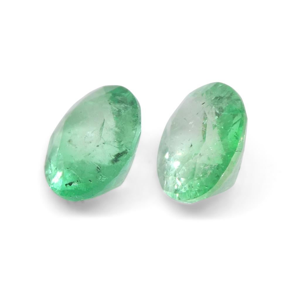 1.47ct Pair Oval Green Emerald from Colombia For Sale 5