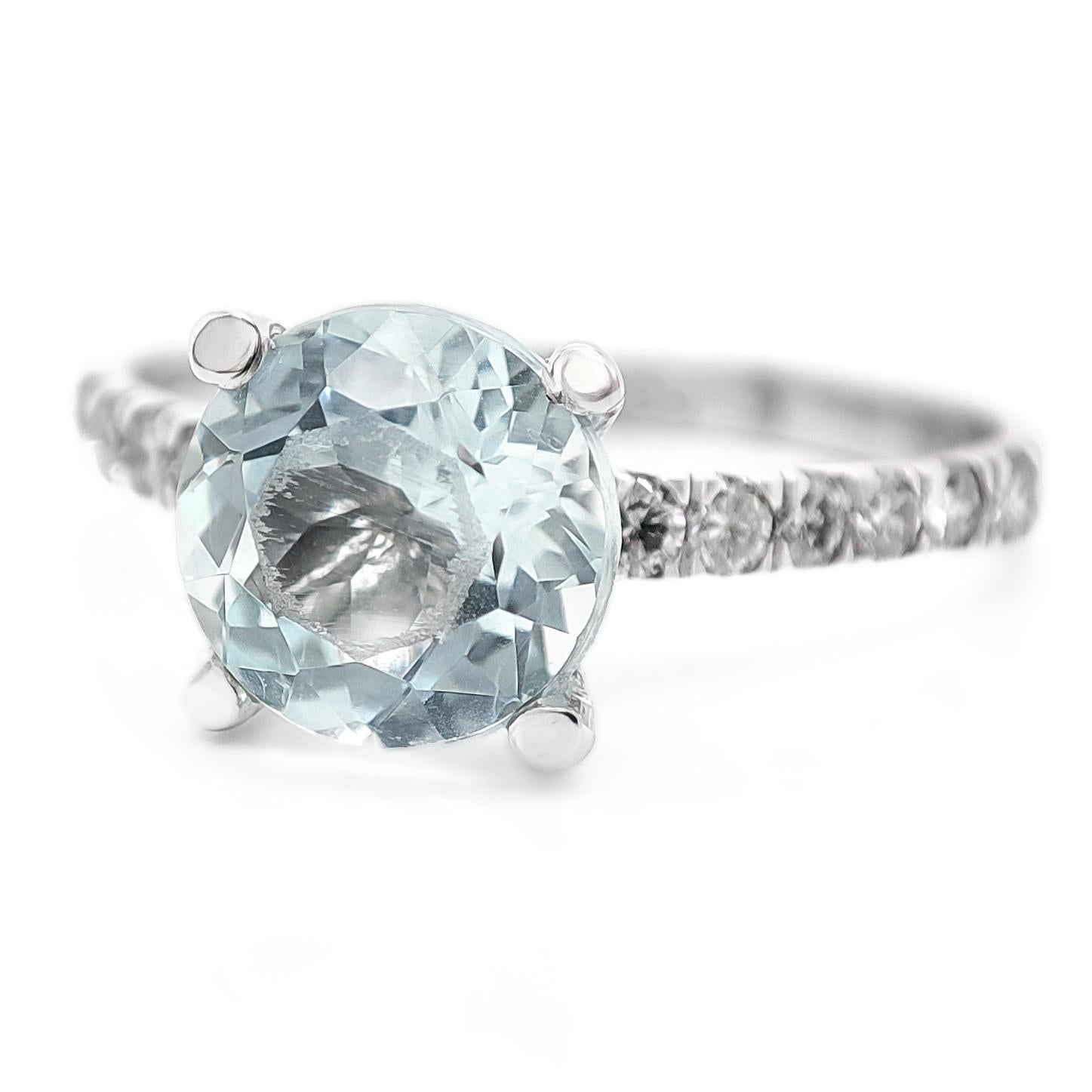 Round Cut NO RESERVE 1.47CTW Aquamarine and Diamond Engagement 14K White Gold Ring For Sale
