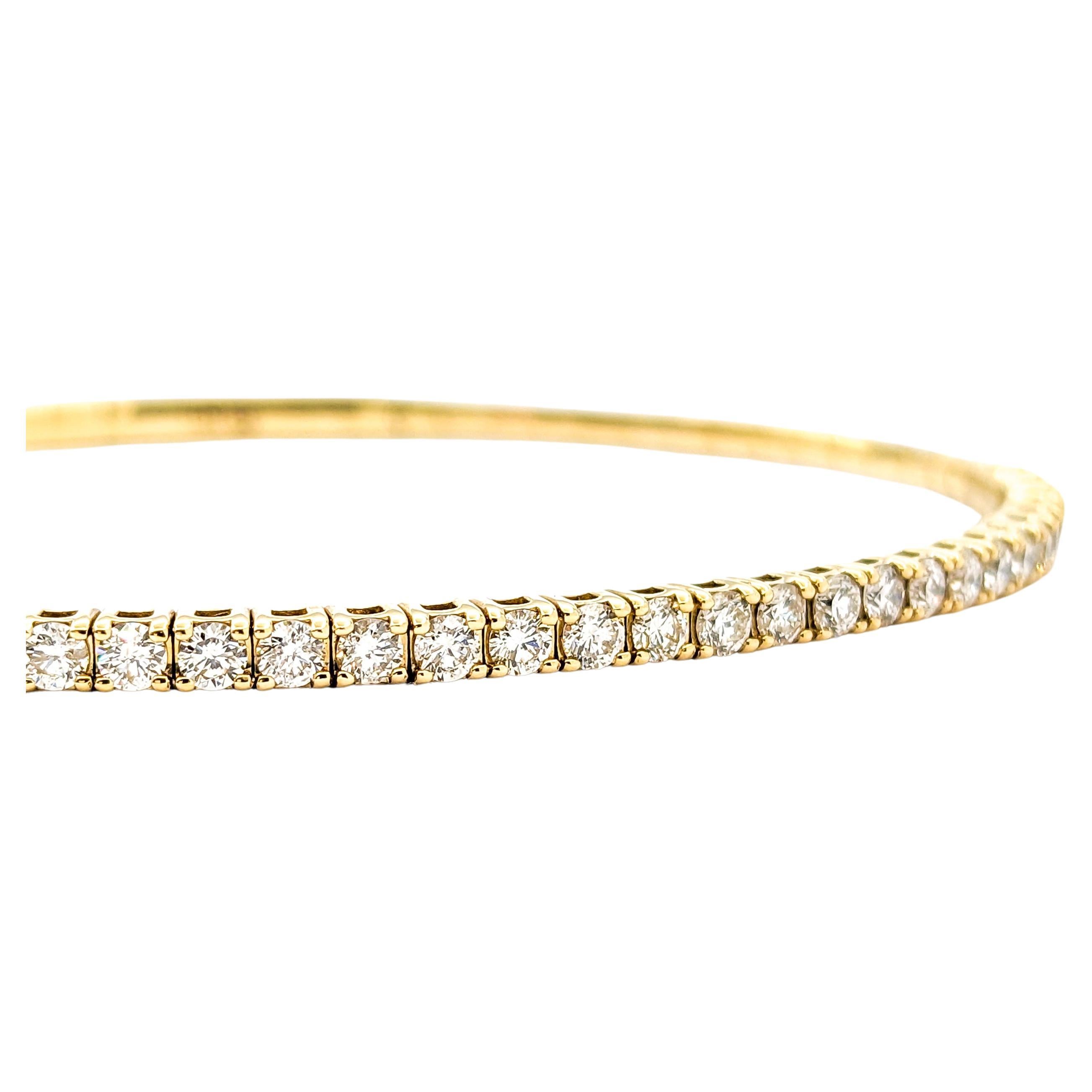 1.47ctw Diamond Bracelet In Yellow Gold For Sale