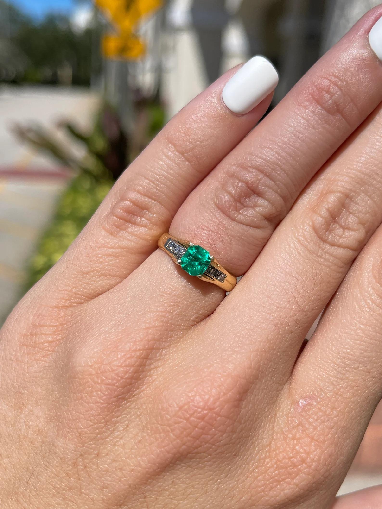 1.47tcw AAA+ Colombian Emerald-Asscher Cut & Princess Cut Diamond Engagement 18K In New Condition For Sale In Jupiter, FL