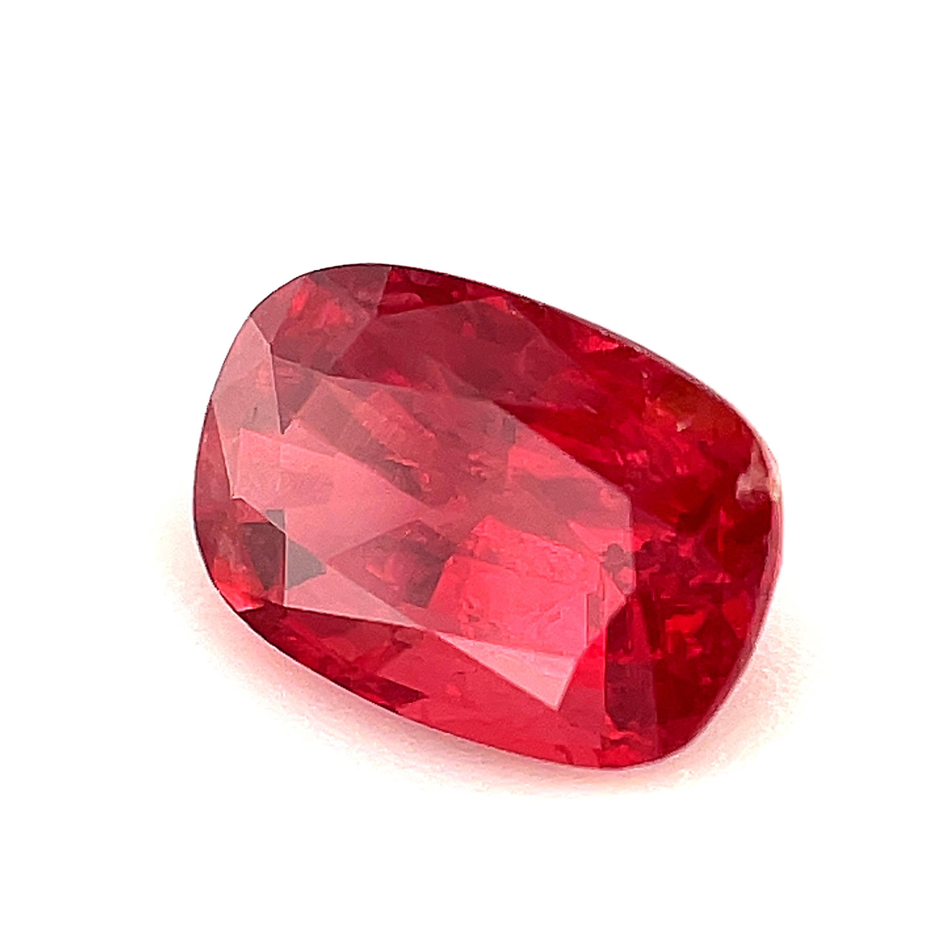 loose red spinel