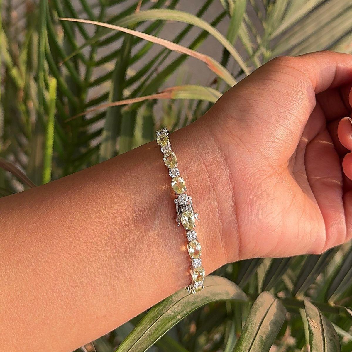 Pulsera de regalo para mamá de cuarzo limón natural de 14,8 quilates en plata 925 Corte oval en venta