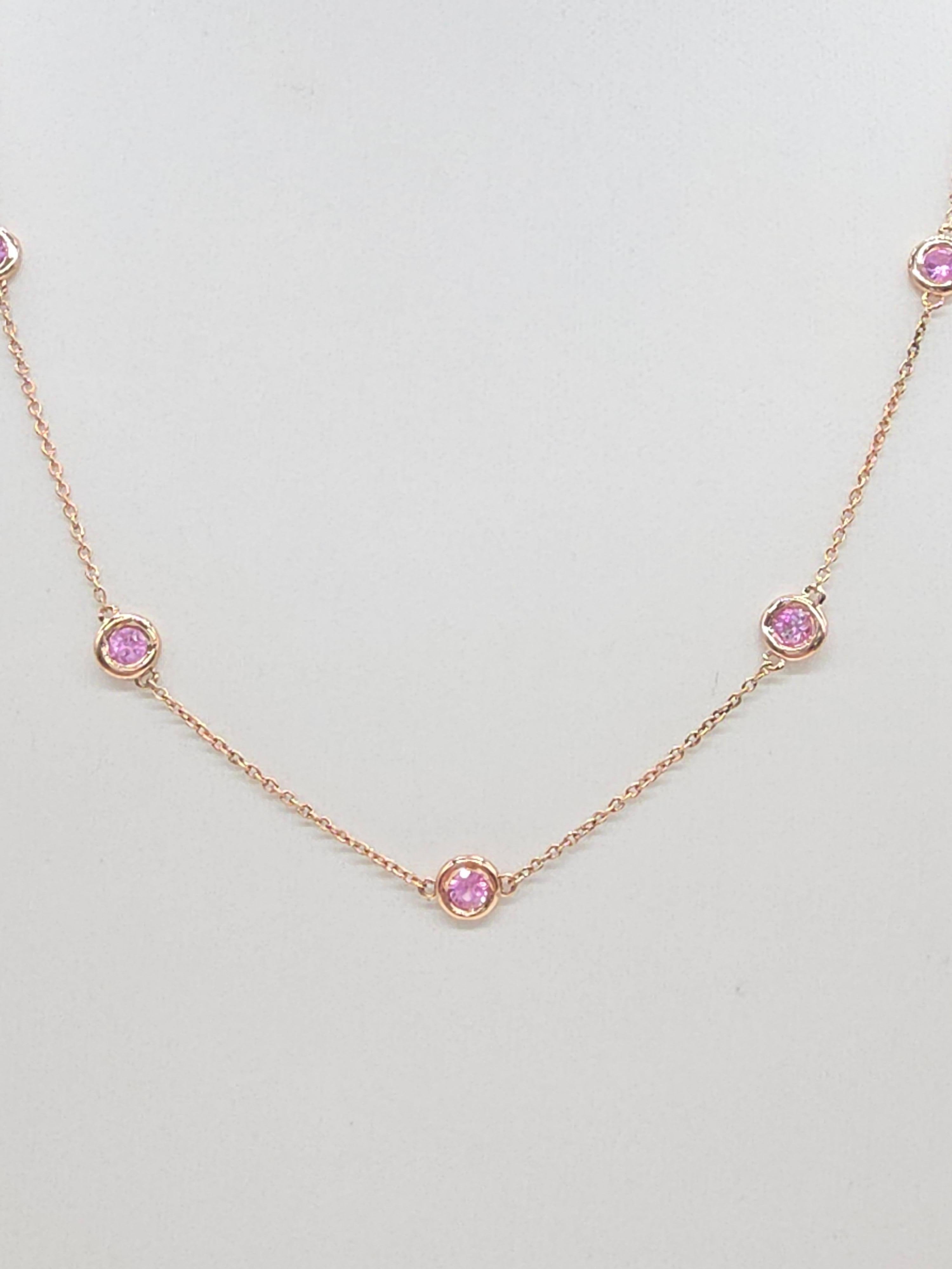 1.48 Quilates Zafiro Rosa Natural Station Collar Oro Amarillo 14 Kilates 17'' Contemporáneo en venta