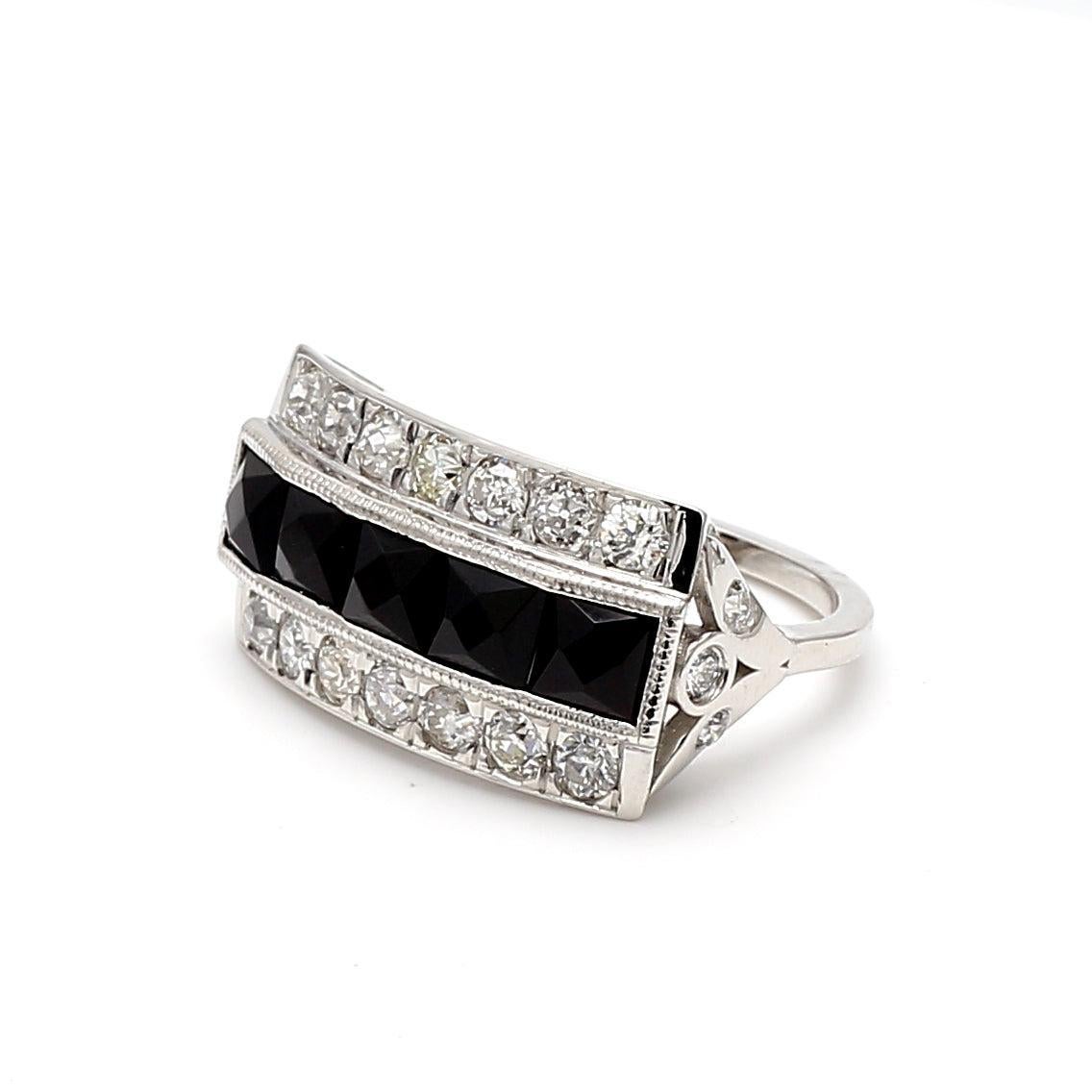Anello vintage in platino con diamante nero e taglio europeo da 1,48 carati in vendita 1
