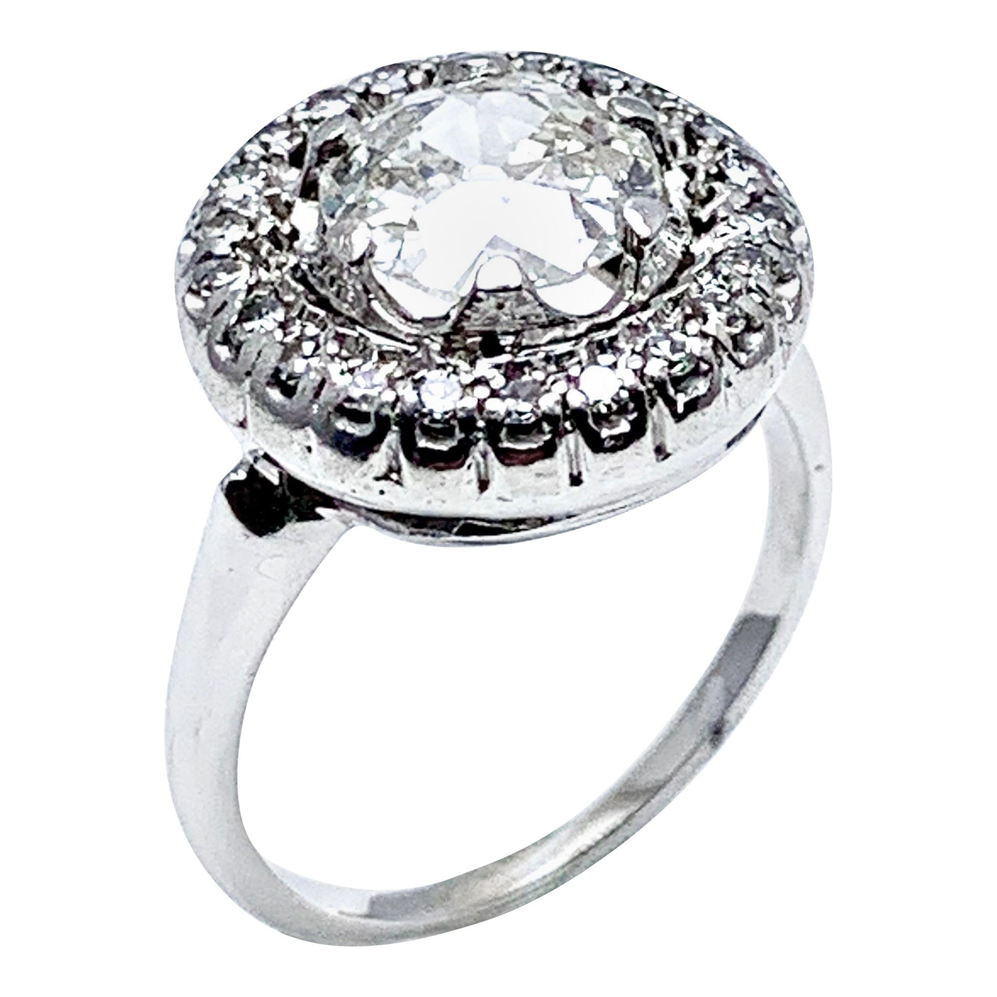 Bague en or blanc taille européenne ancienne et diamant taille unique de 1,48 carat