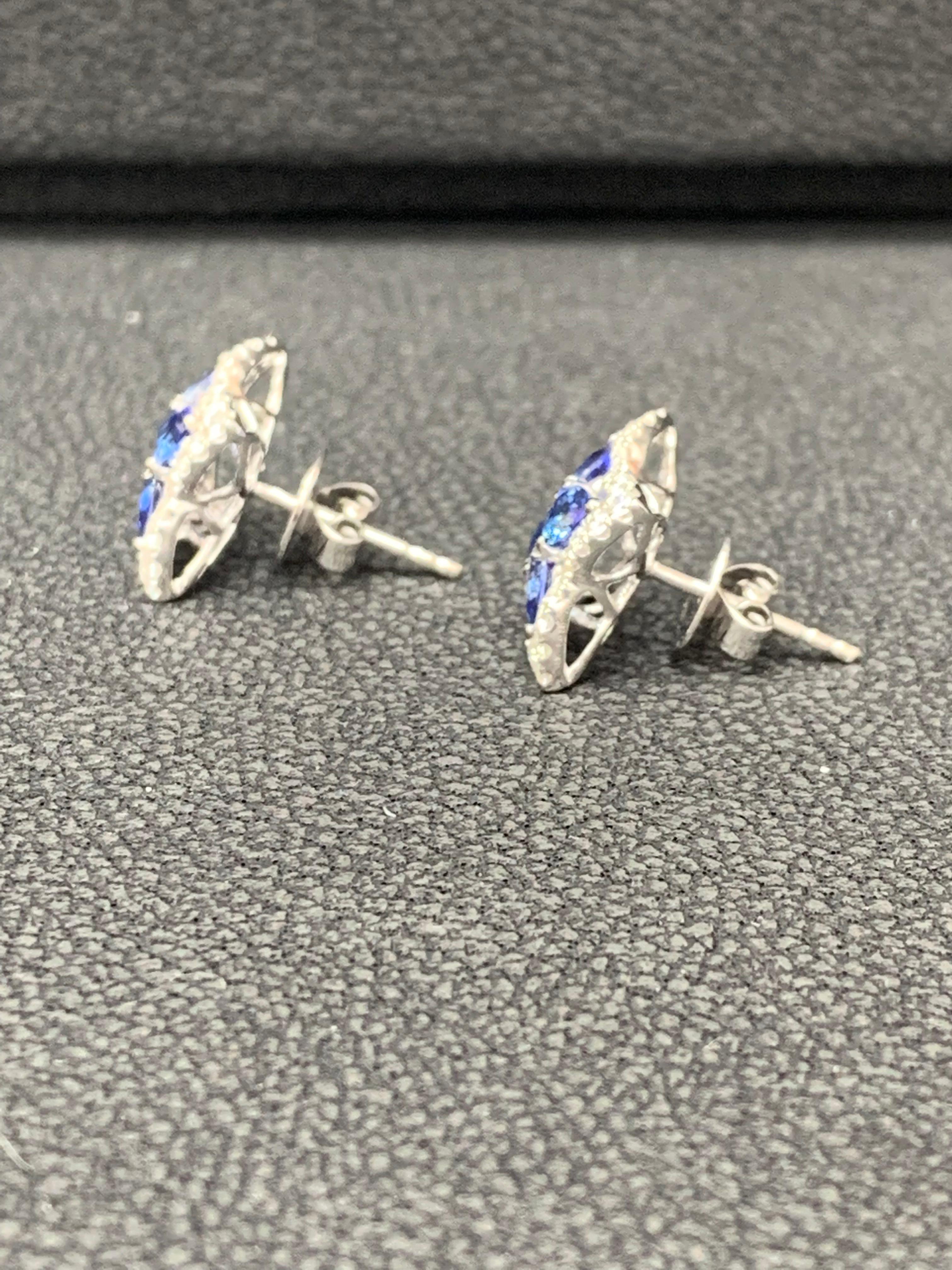 1.48 Carat Pear Shape Sapphire and Diamond Stud Earrings in 18K White Gold For Sale 1