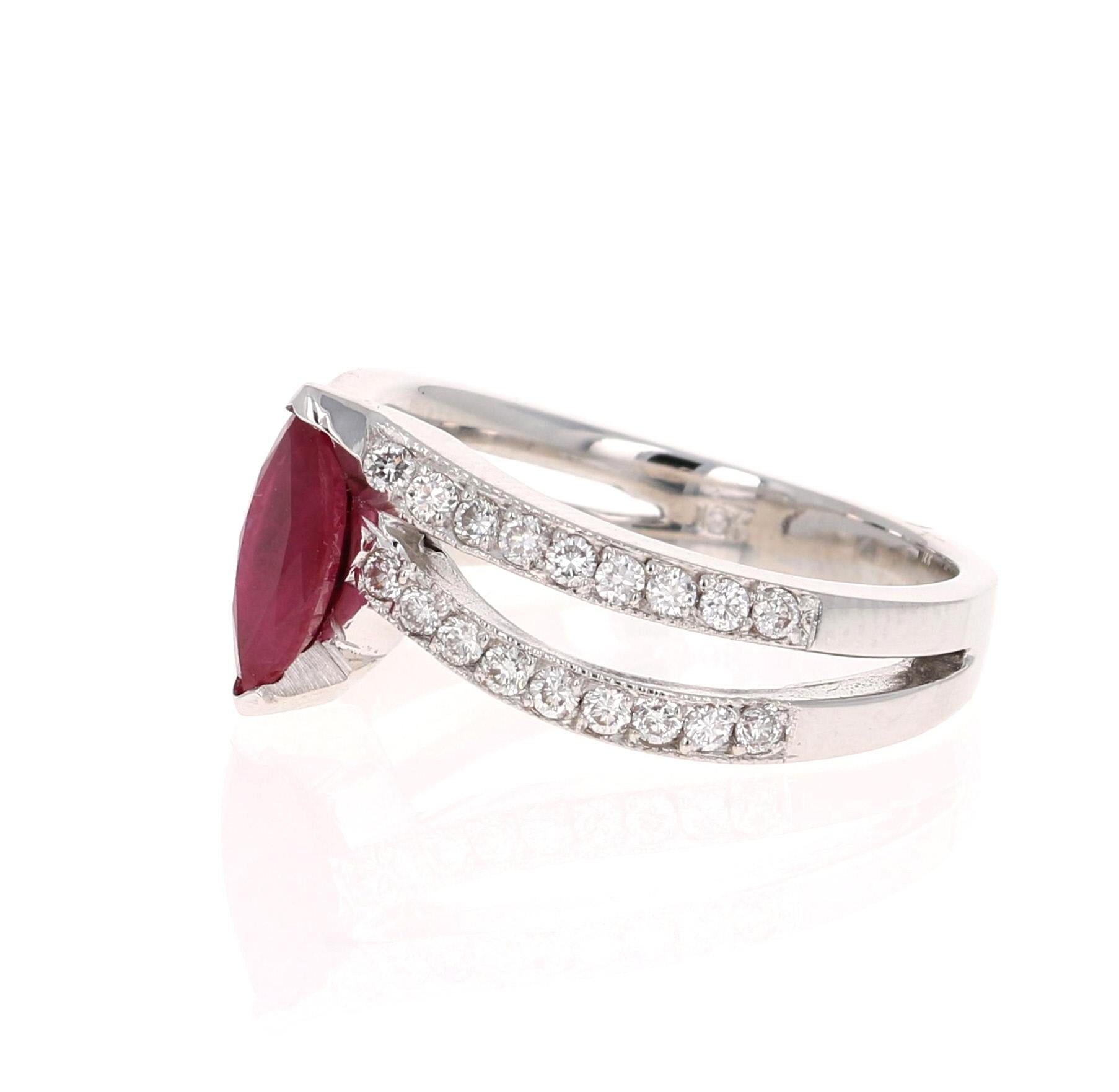 Contemporary 1.48 Carat Ruby Diamond 18 Karat White Gold Ring For Sale