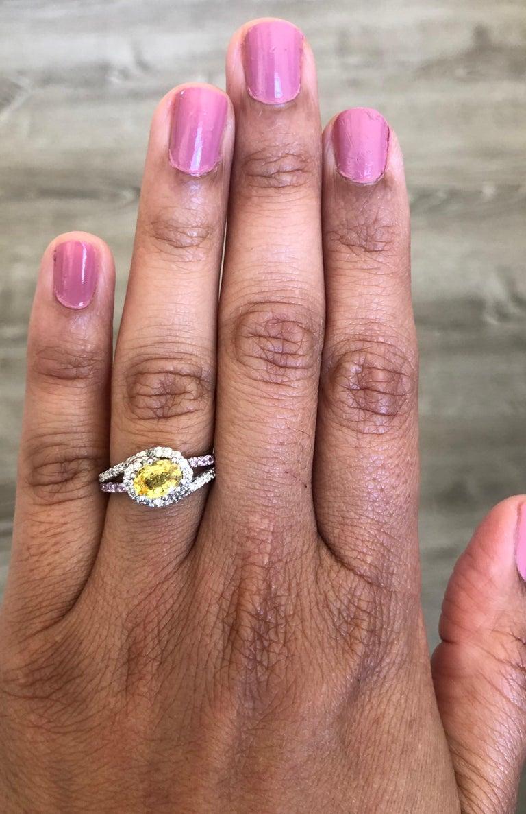 Modern 1.48 Carat Yellow Sapphire Pink Sapphire Diamond 14 Karat White Gold Ring For Sale