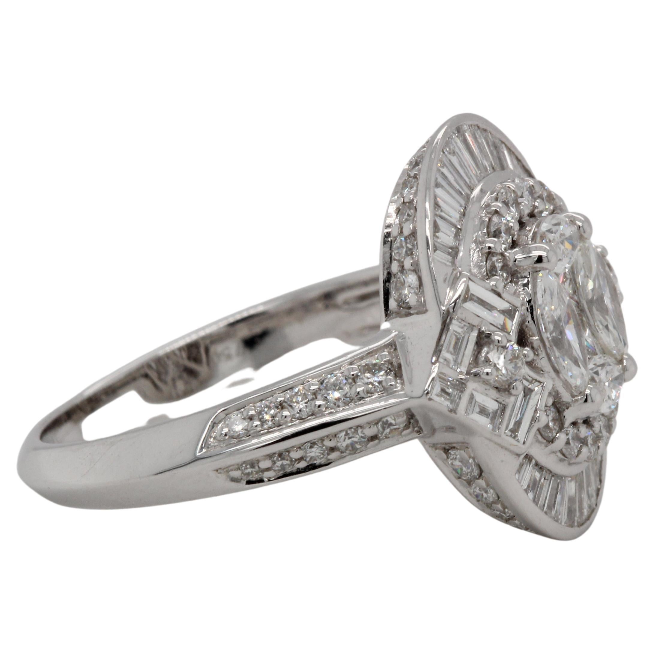 1.48 Carats Diamond Illusion Wedding Ring in 18 Karat Gold For Sale 3