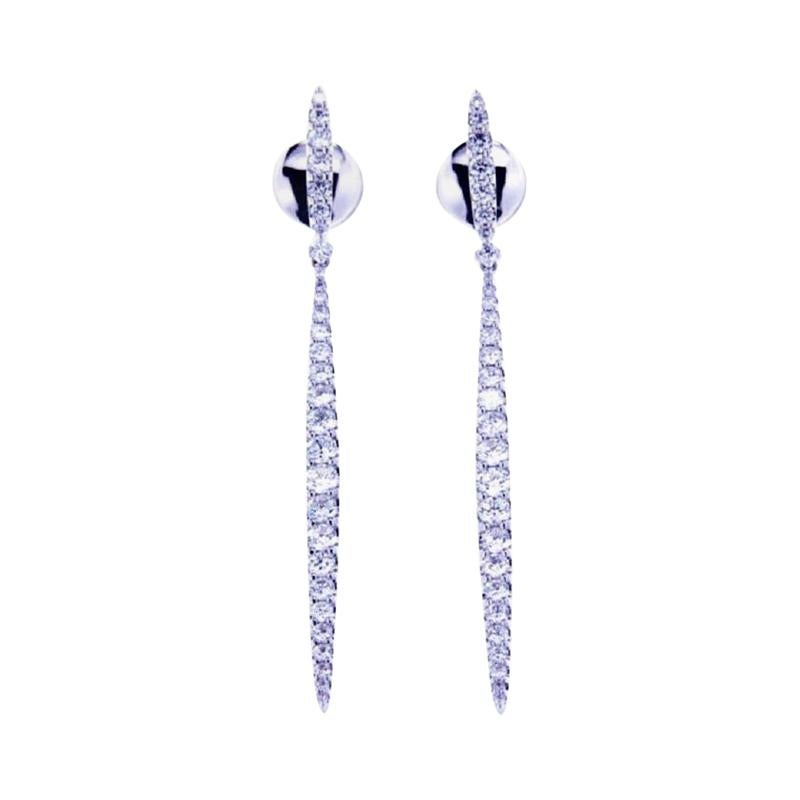 1.48 Ct Diamonds 18kt White Gold Fine Dangle Earrings For Sale