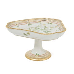 148-Piece Royal Copenhagen Flora Danica Part Dessert Service
