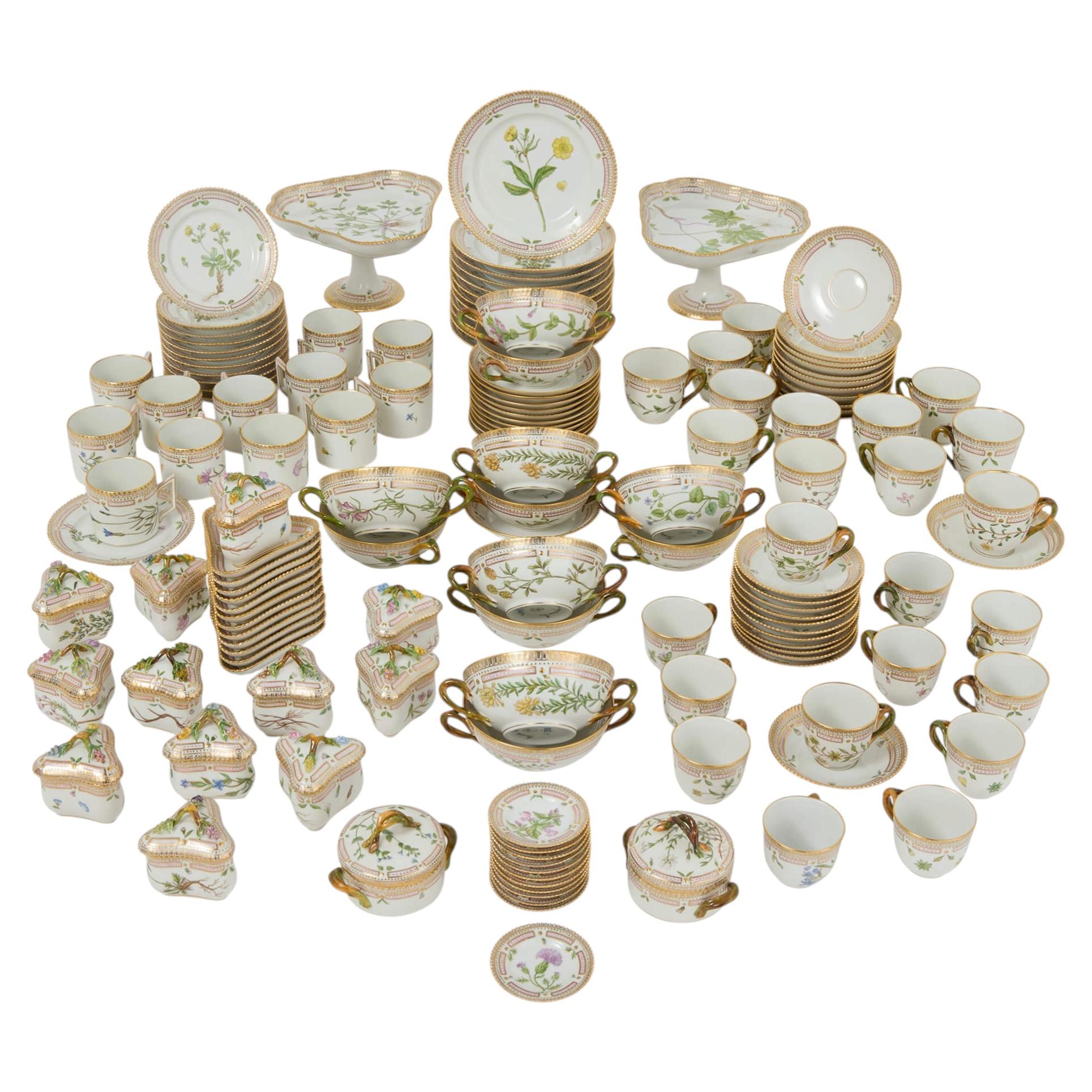 148-Piece Royal Copenhagen Flora Danica Part Dessert Service