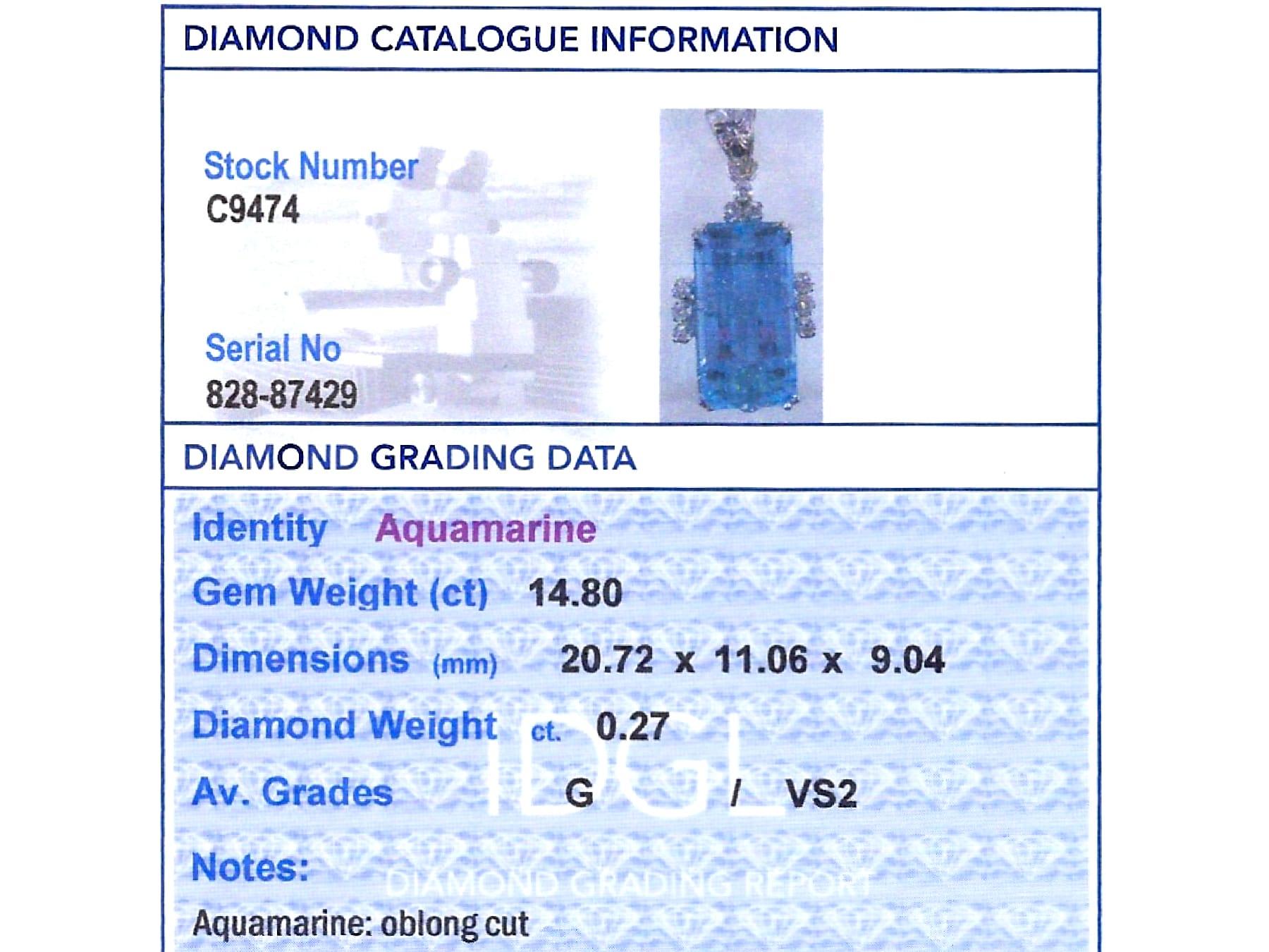 14,80 Karat Aquamarin 0,27 Karat Diamant 18k Weißgold-Anhänger CIRCA 1965 im Angebot 3