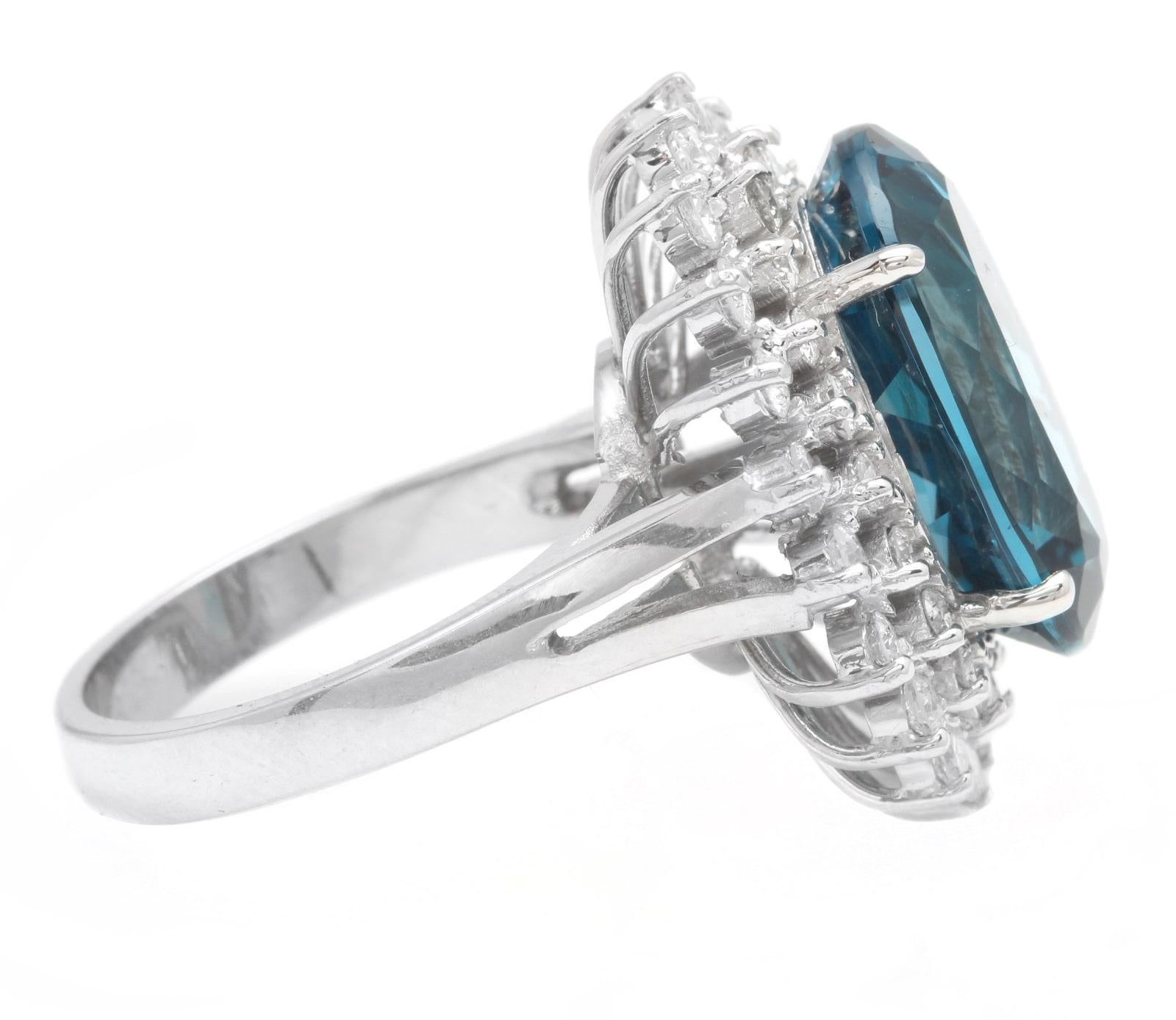 Mixed Cut 14.80 Ct Impressive Natural London Blue Topaz and Diamond 14K White Gold Ring For Sale
