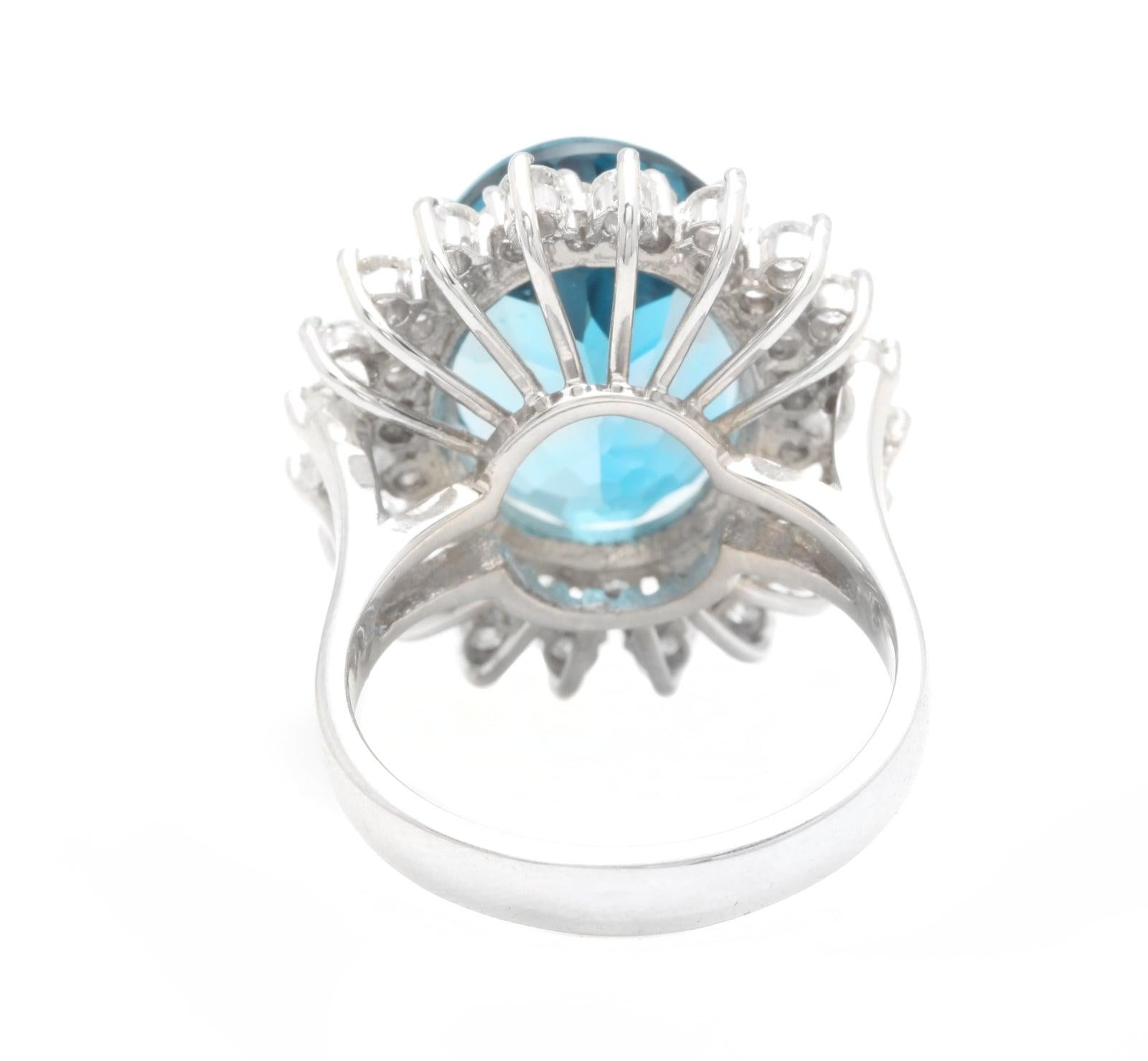 14.80 Ct Impressive Natural London Blue Topaz and Diamond 14K White Gold Ring In New Condition For Sale In Los Angeles, CA