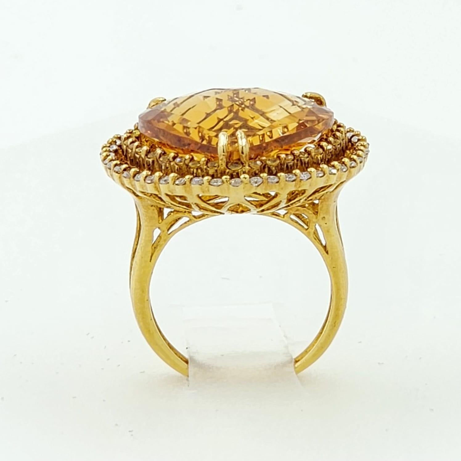 Contemporary 14.81 Carat Citrine Heart Cut Diamond Cocktail Ring in 18 Karat Yellow Gold For Sale