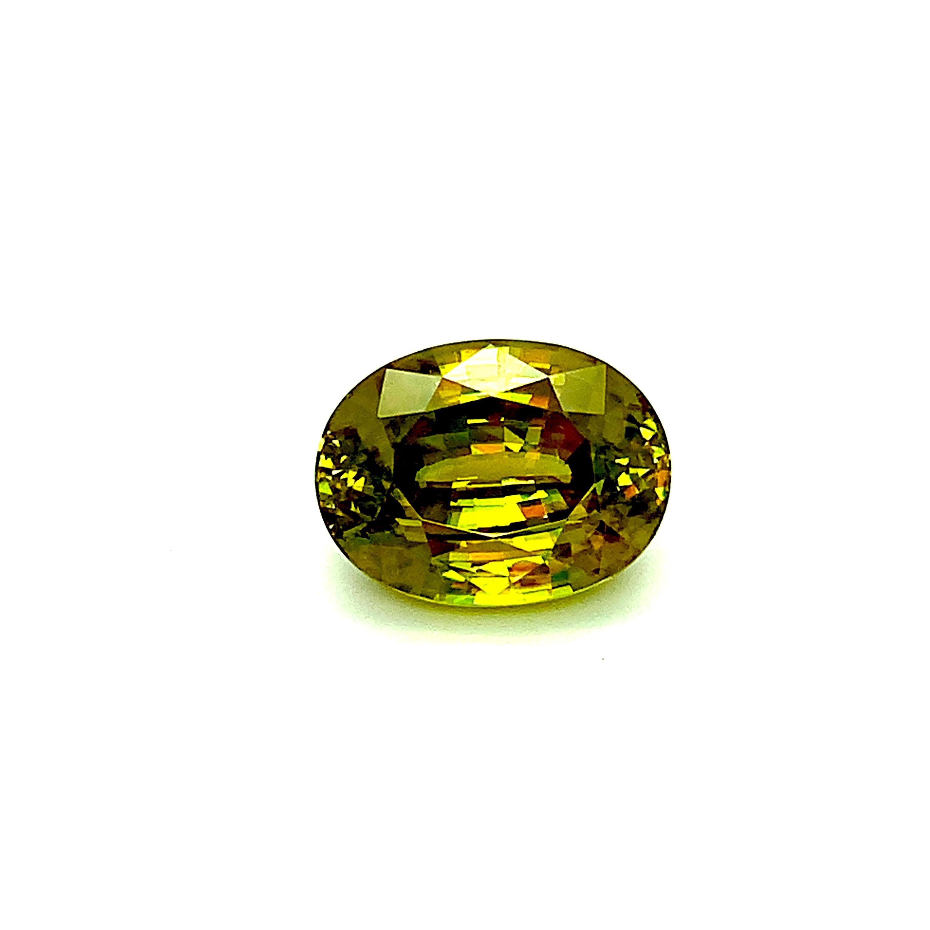 14.81 Carat Sphene Oval Unset Loose Pendant Necklace Enhancer Collector Gemstone In New Condition In Los Angeles, CA