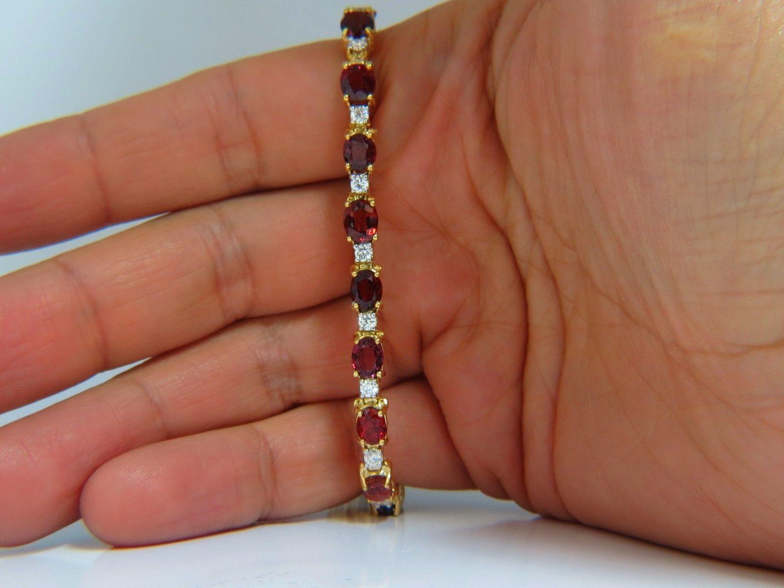 Oval Cut 14.81ct Natural No Heat Red Spinel Diamonds Tennis Bracelet 14KT Unheated For Sale