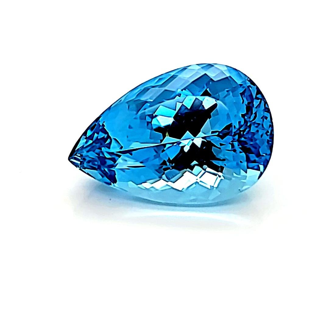 14.85 Carats Intense Blue Aquamarine Pear Drop Cut In New Condition For Sale In New York, NY