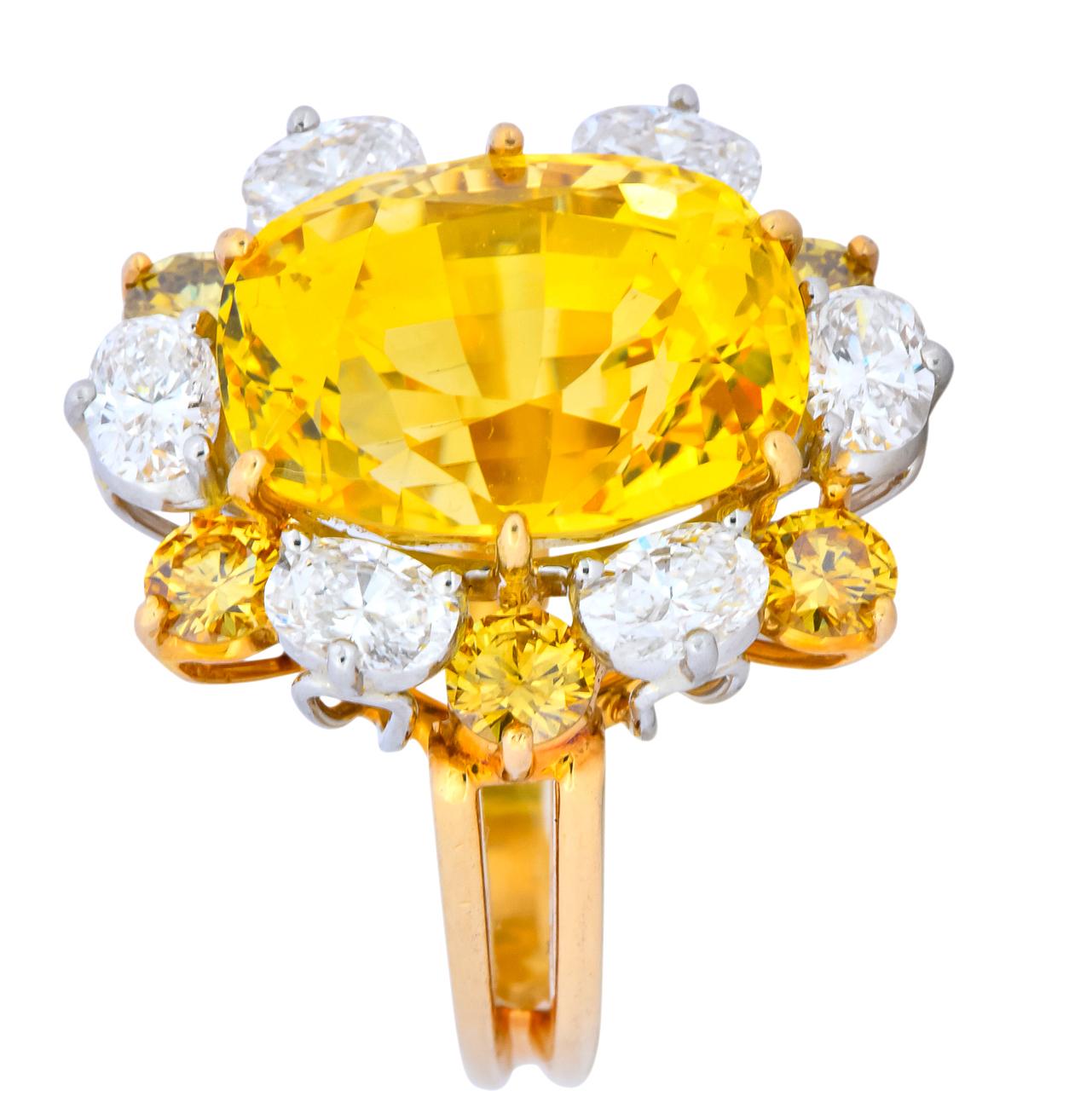 Contemporary Oscar Heyman 14.86 Carat No Heat Golden Yellow Sapphire Fancy Diamond Gold Ring
