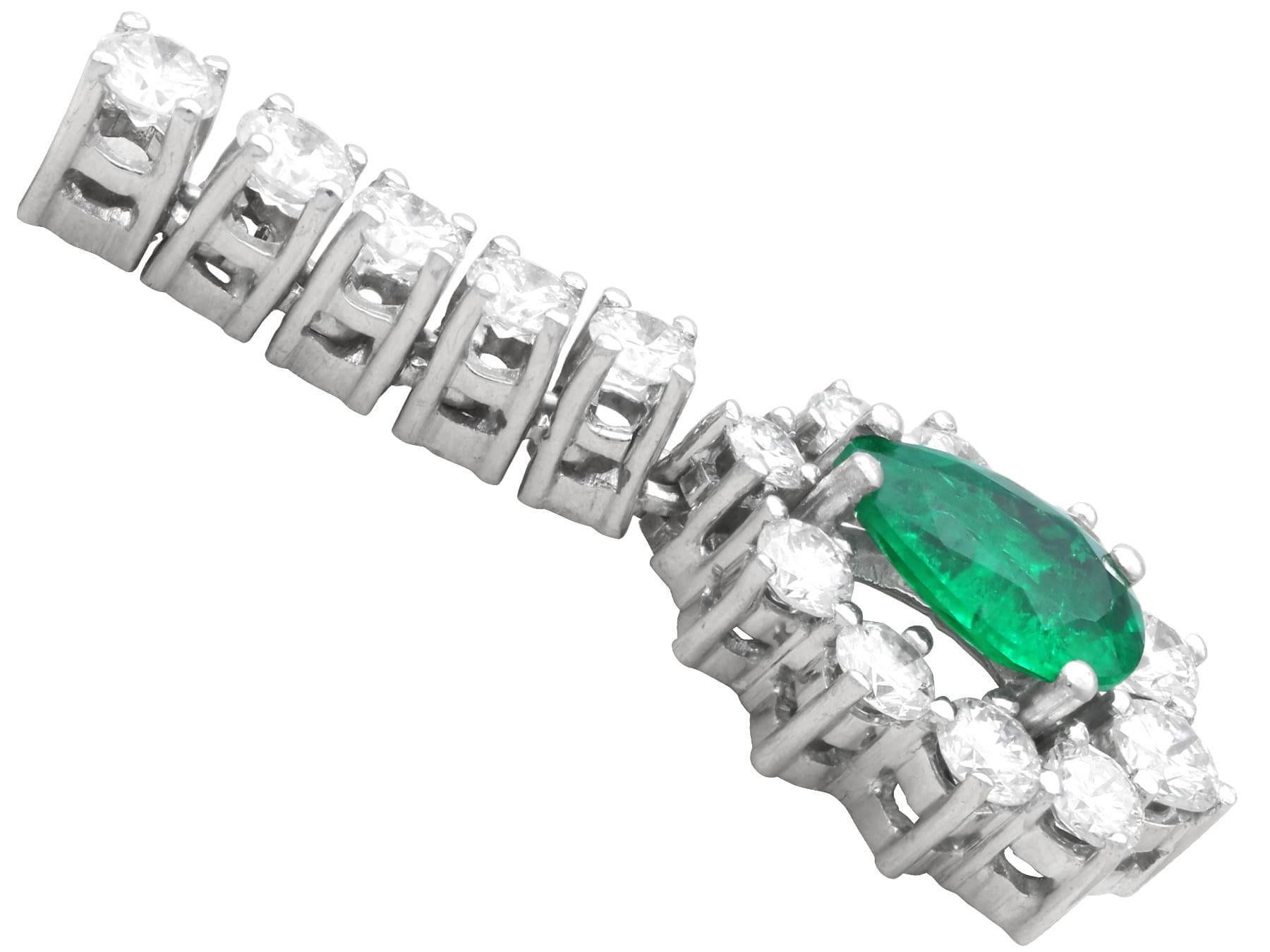 1.48Ct Emerald and 2.35Ct Diamond 18k White Gold Drop Earrings Circa 1960 In Excellent Condition For Sale In Jesmond, Newcastle Upon Tyne