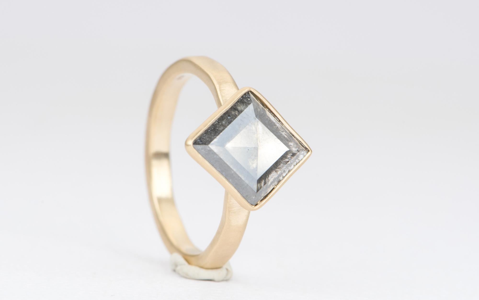 1.48ct Kite Shape Salt and Pepper Diamond Engagement Ring 14k Gold AD2274-2 In New Condition In Osprey, FL