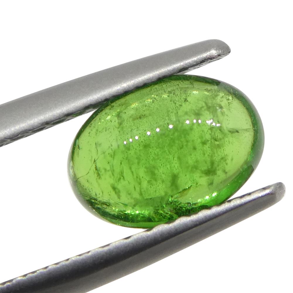 Granato ovale cabochon di tsavorite verde del Kenya, 1,48ct, non riscaldato In condizioni Nuovo in vendita a Toronto, Ontario