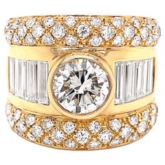 1.48ct Round Brilliant Cut Center Diamond 18 Carat Yellow Gold Cocktail Ring