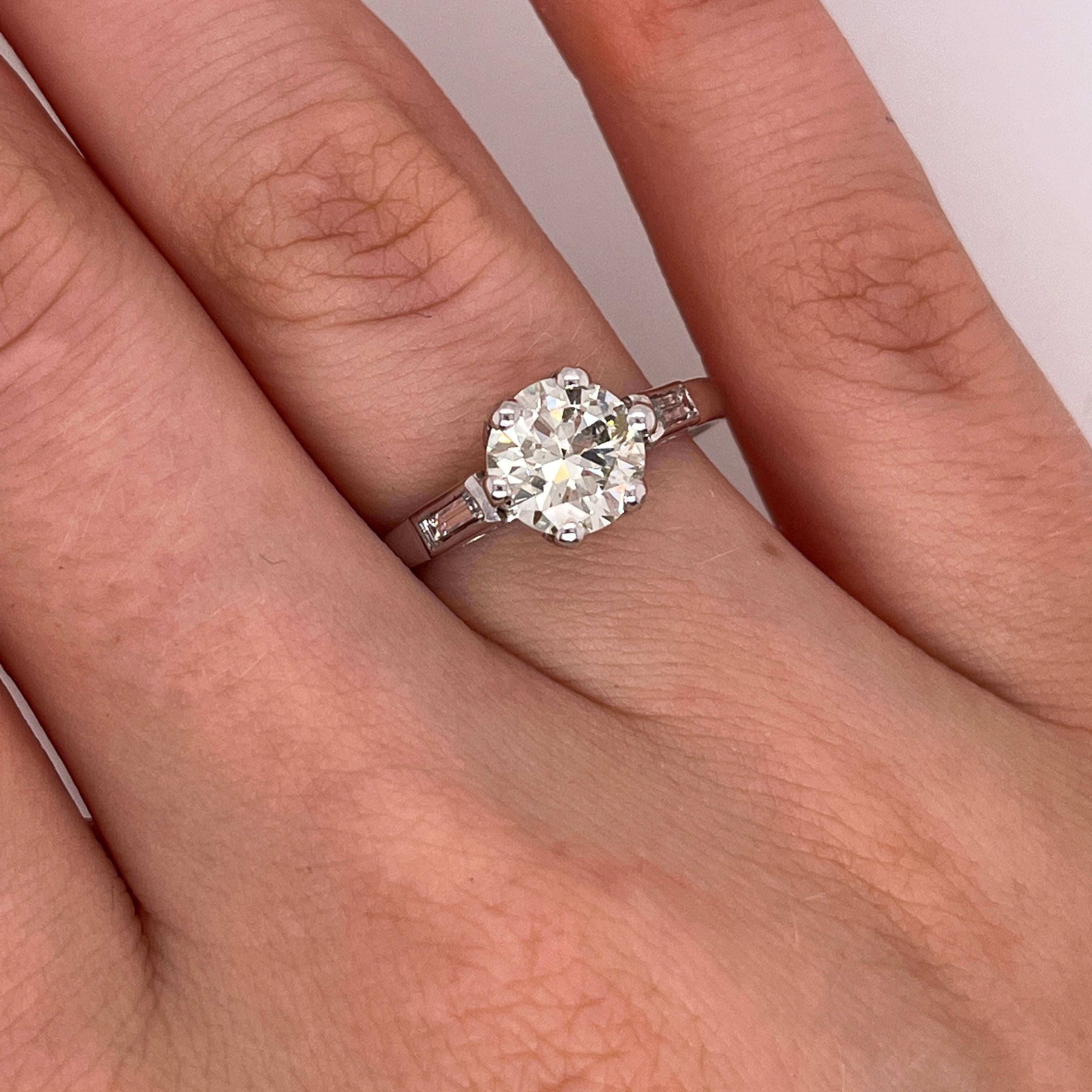1,48ct Runder Brillantschliff Q-R/I1 Diamantring, gefasst in 18ct Weißgold (Rundschliff) im Angebot