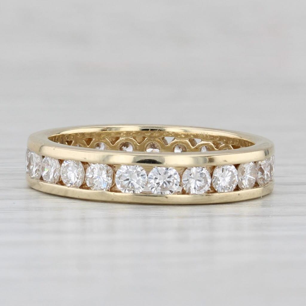 Alliance d'éternité empilable en or jaune 14 carats avec diamants de 1,48 carat en vente 1