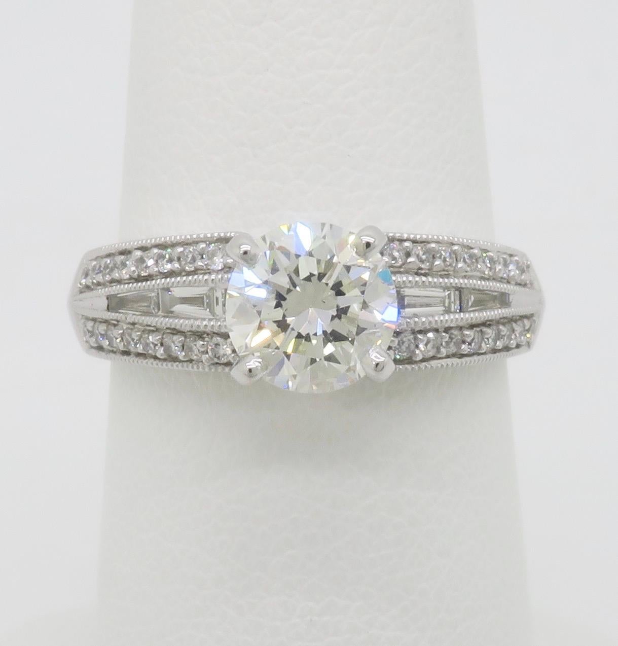 Round Cut 1.48CTW GIA Certified Round & Baguette Cut Diamond Ring For Sale