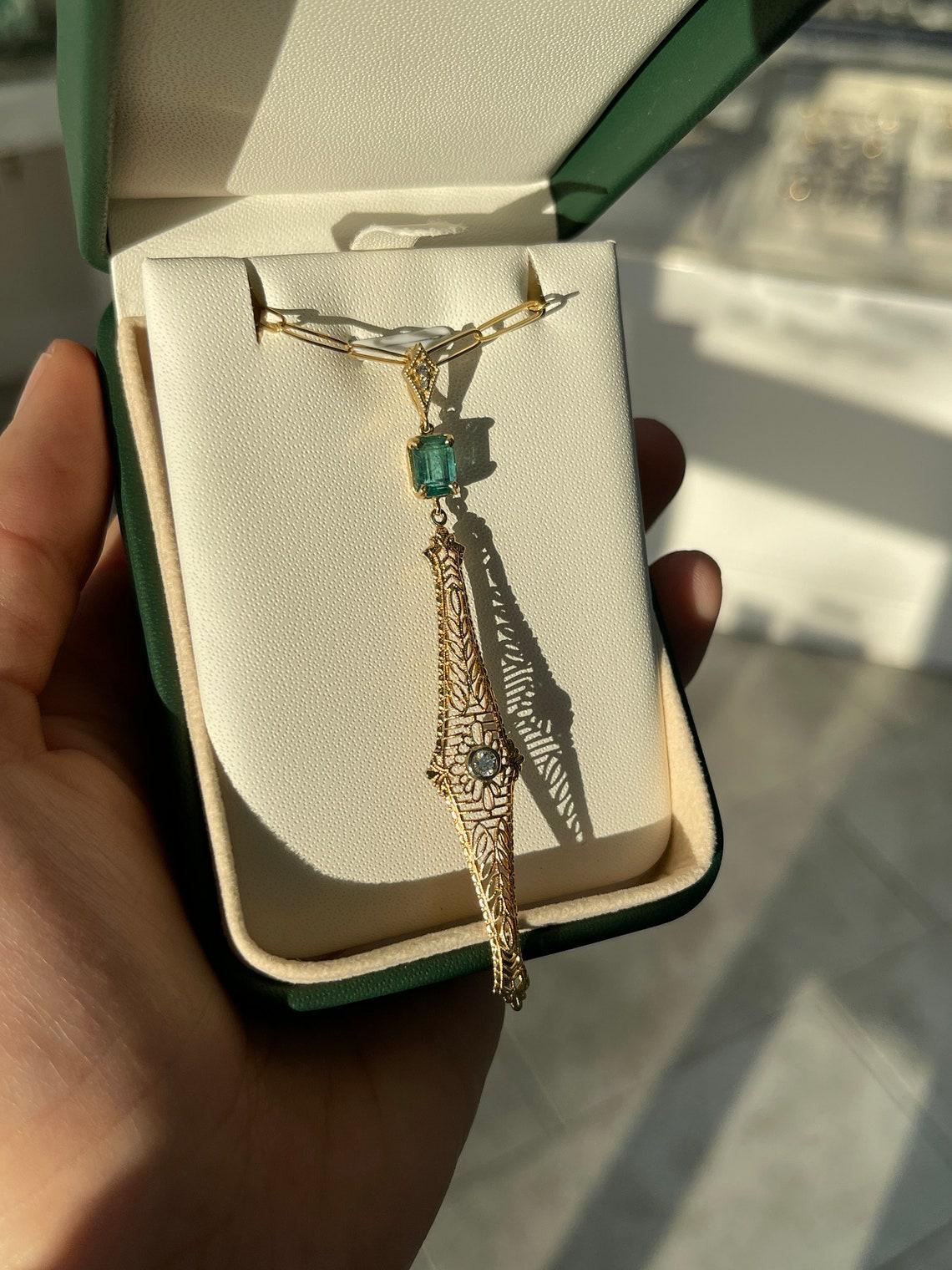 Women's 1.48tcw 14K Emerald & Diamond Edwardian Vintage Pendant Necklace Cut Emerald For Sale