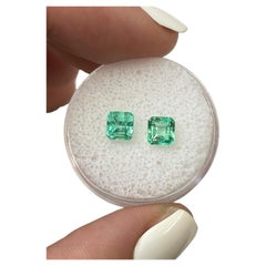 1,48tcw 5x5 smeraldi colombiani verdi vibranti abbinati - taglio Asscher autentico