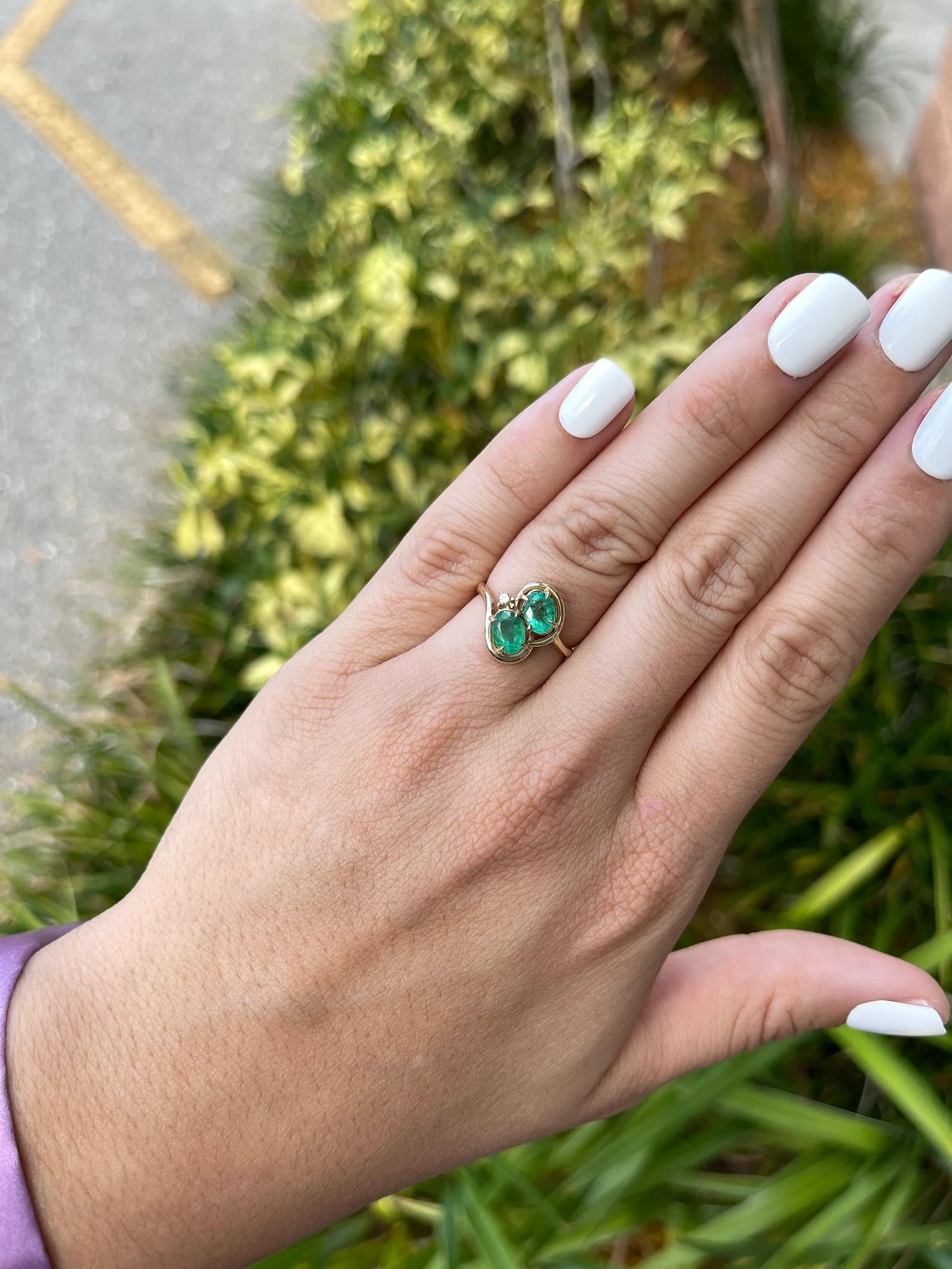 1.48tcw Natural Emerald-Oval Cut & Diamond Accent Dual Dainty Everyday Ring 14K In New Condition For Sale In Jupiter, FL